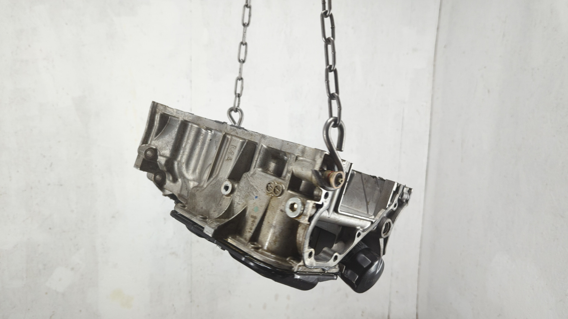 Поддон масляный двигателя (картер)