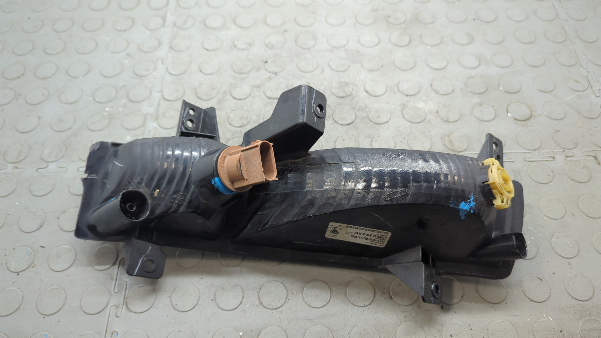 Повторитель на крыло левый