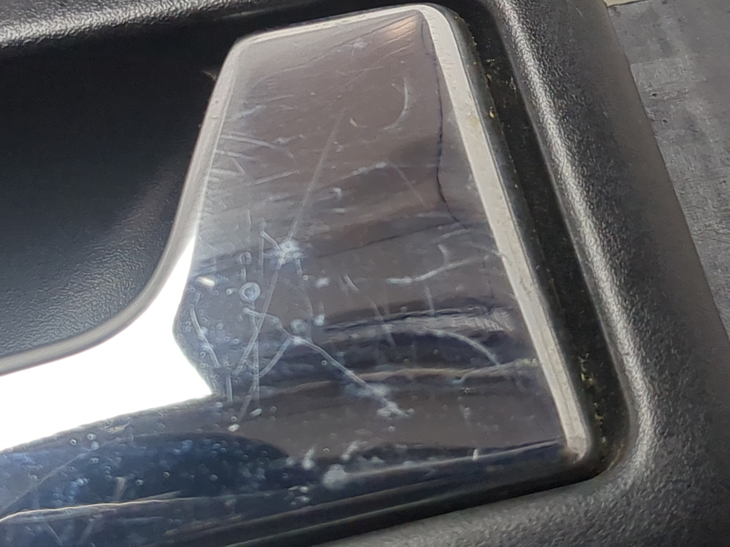 Ручка двери передней внутренняя правая