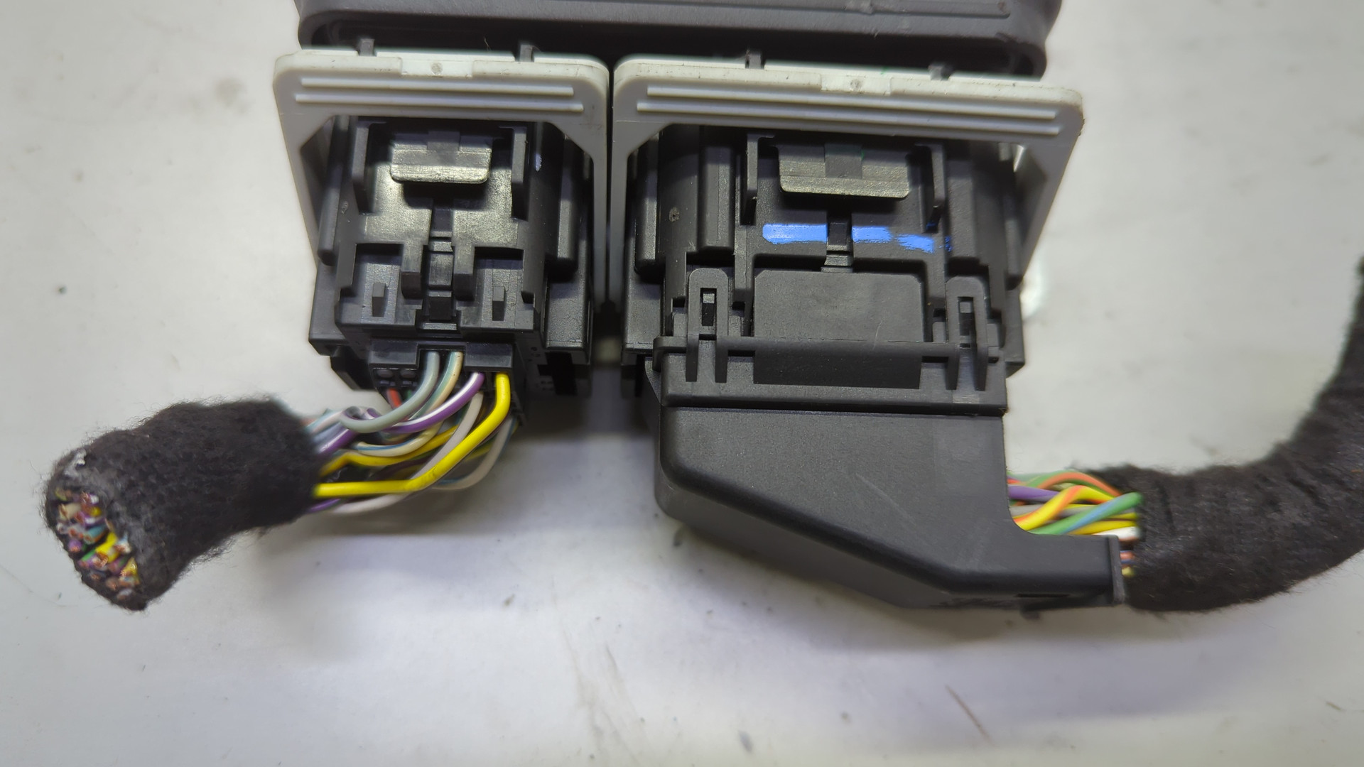 Блок управления подушек безопасности (AIR BAG)