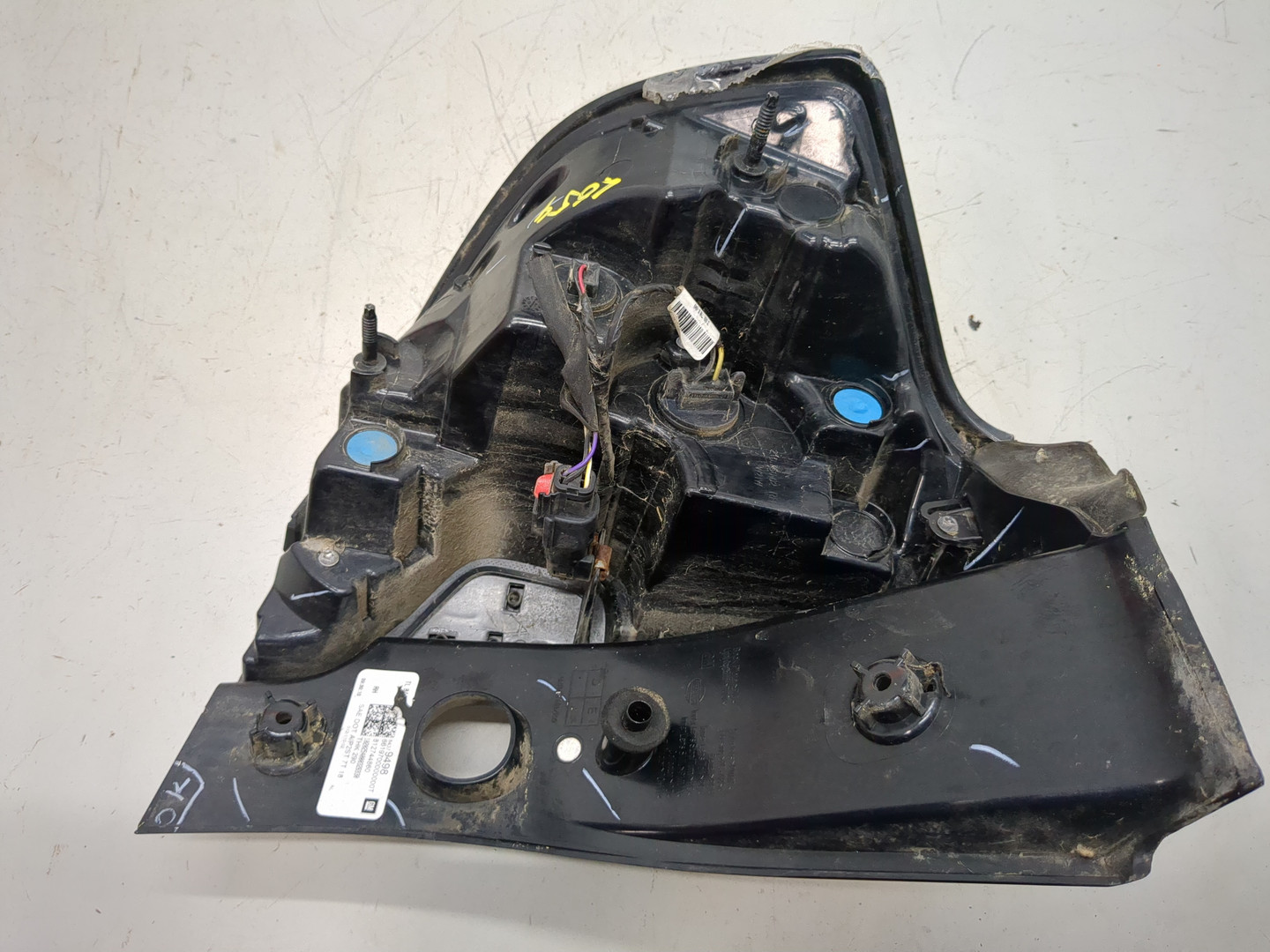 Фонарь задний правый