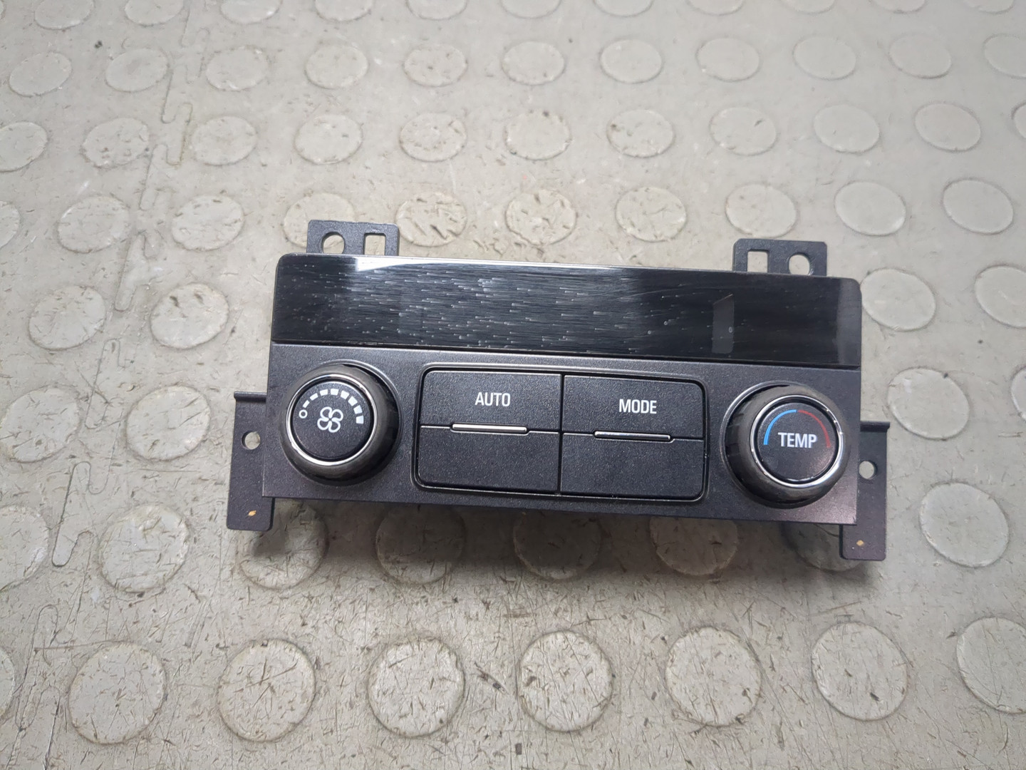 Переключатель отопителя