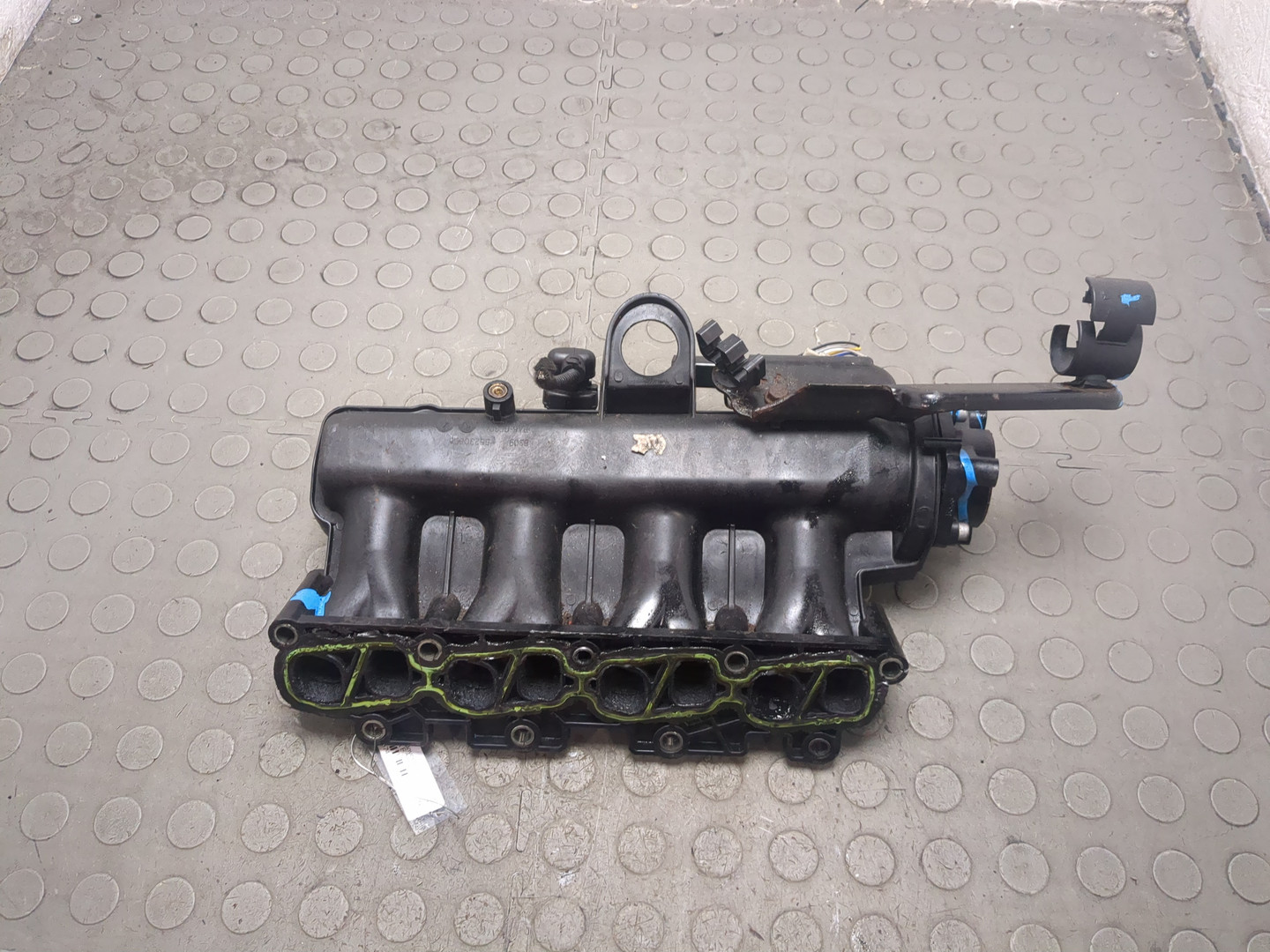 Коллектор впускной