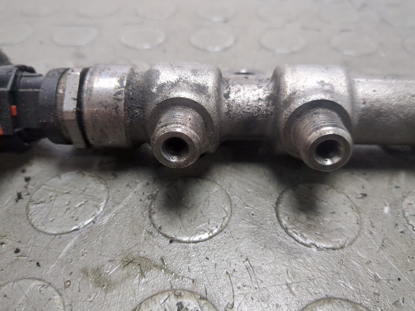 Рейка топливная (рампа)