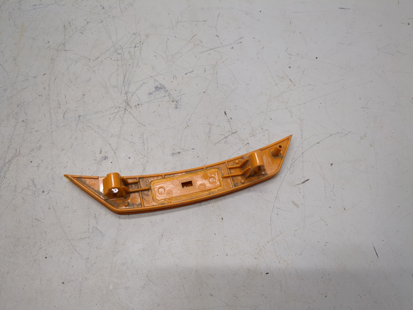 Указатель поворота правый