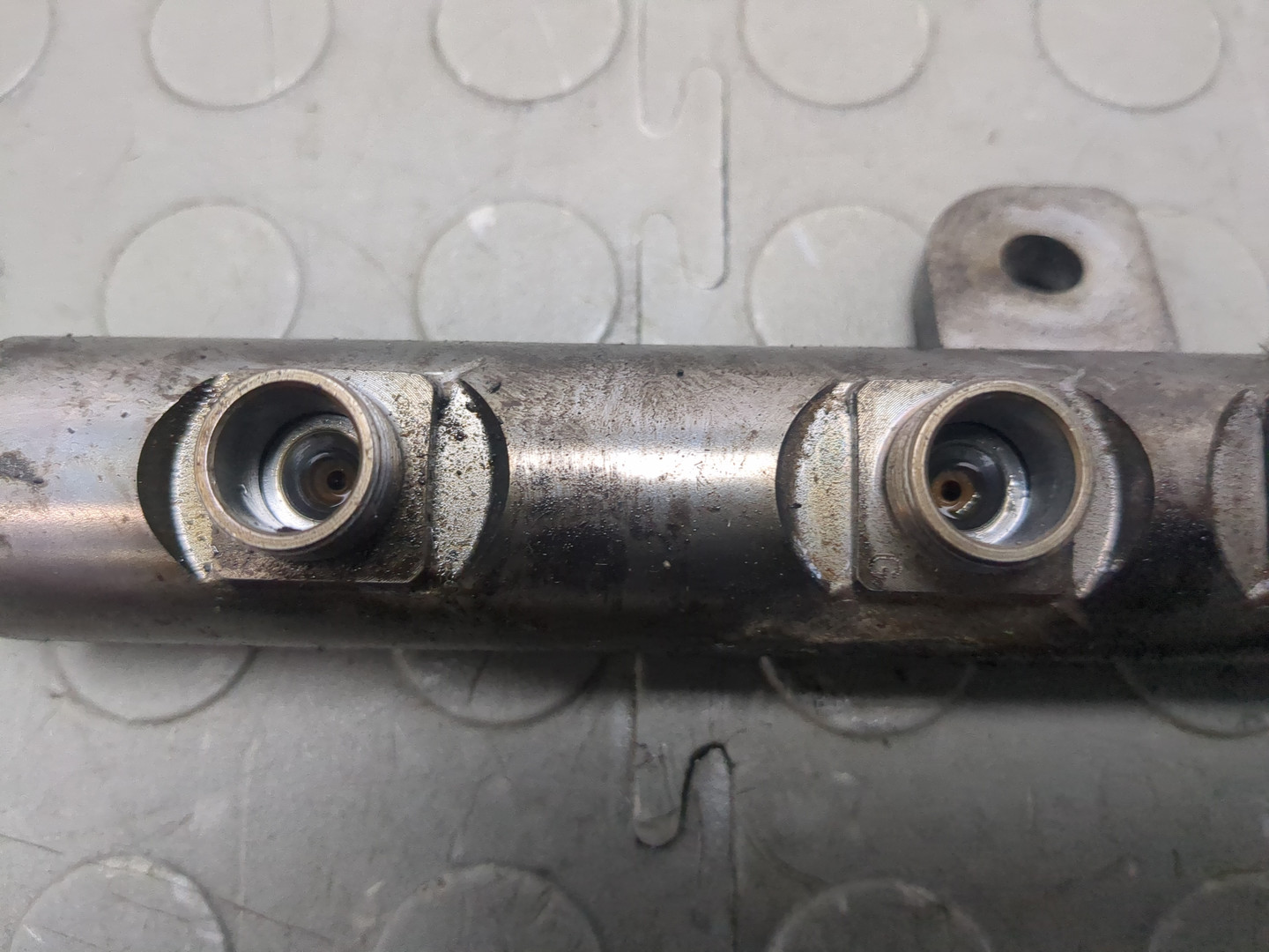 Рейка топливная (рампа)