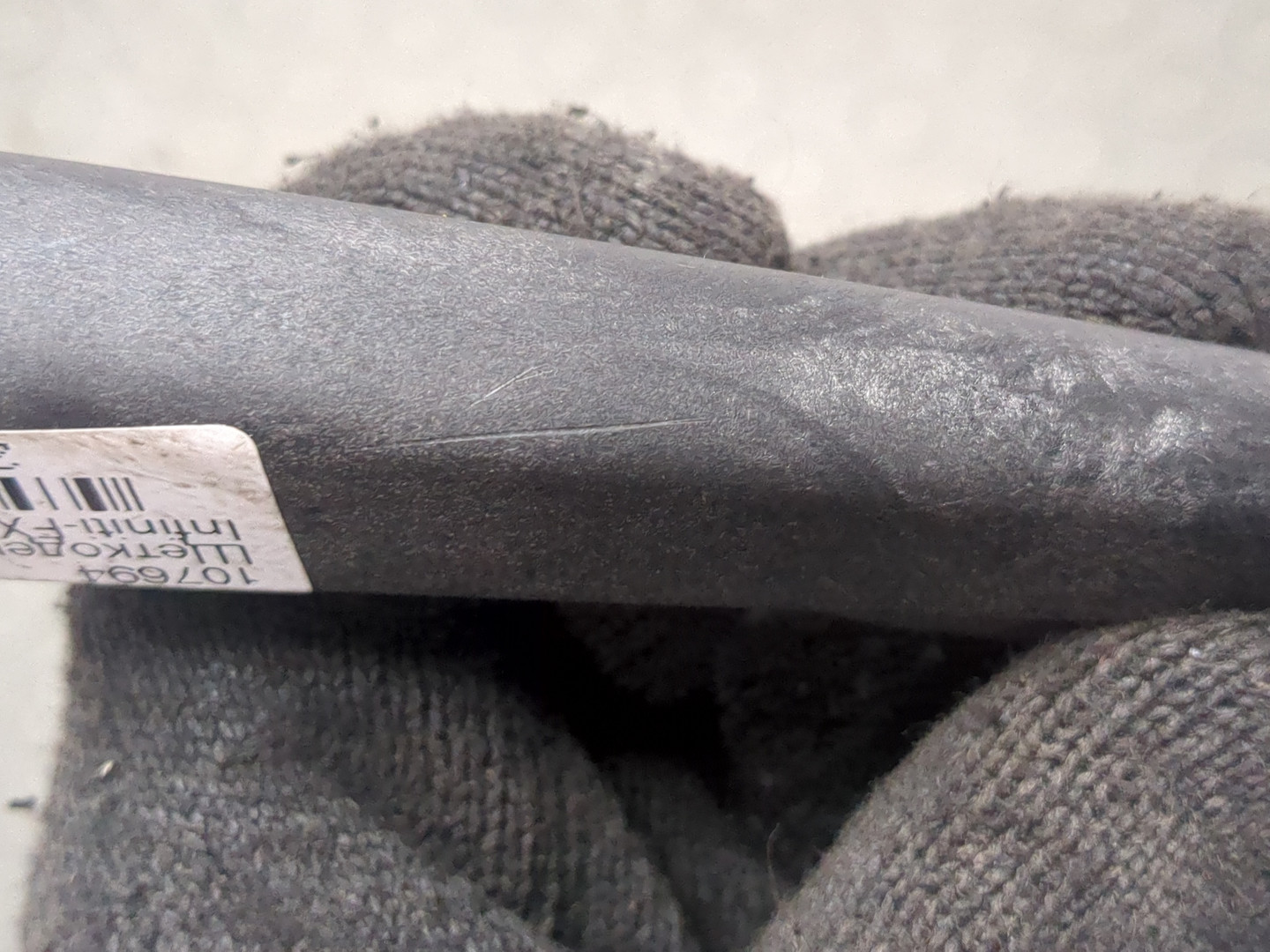 Поводок стеклоочистителя заднего