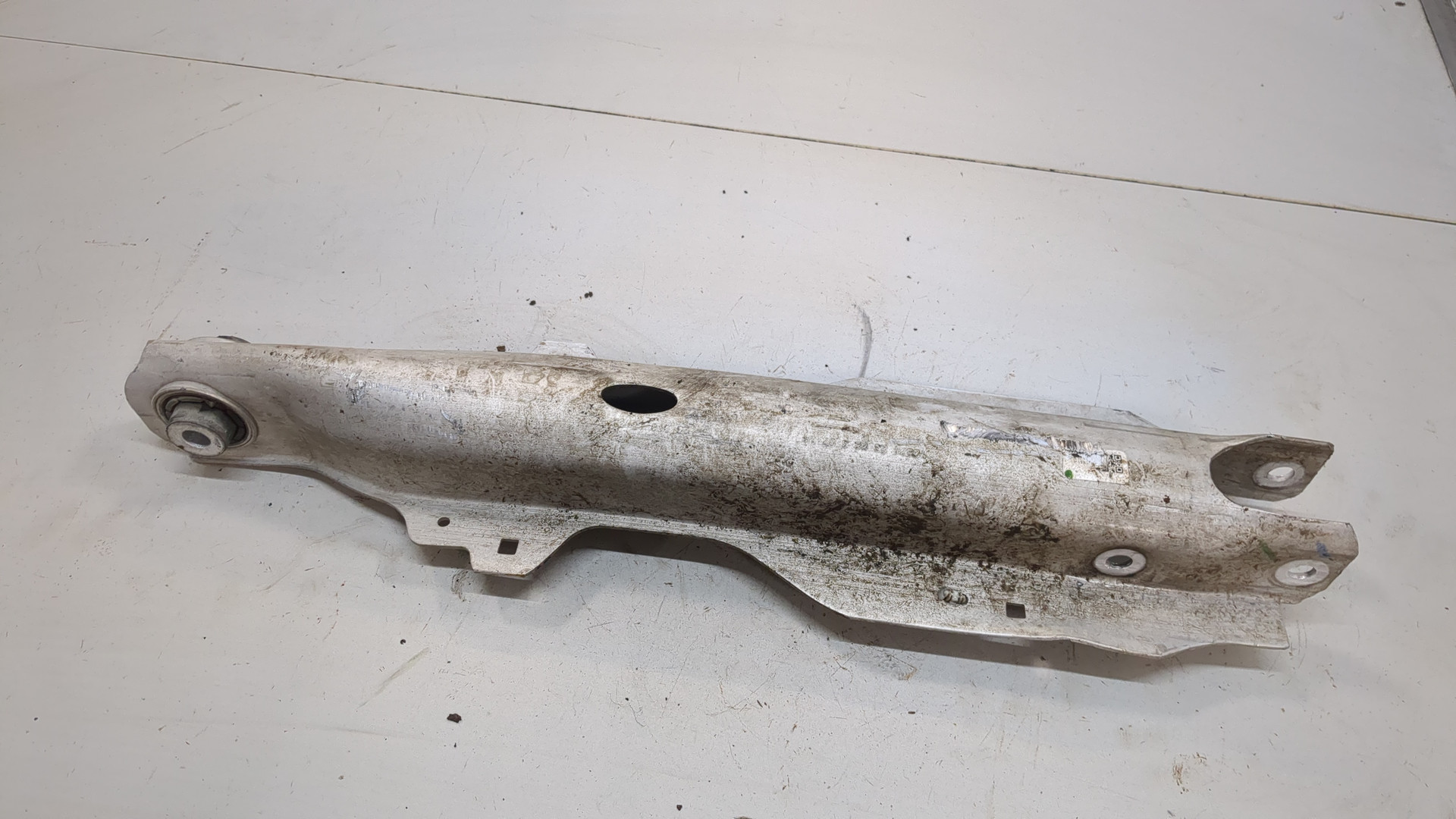 Рычаг задний