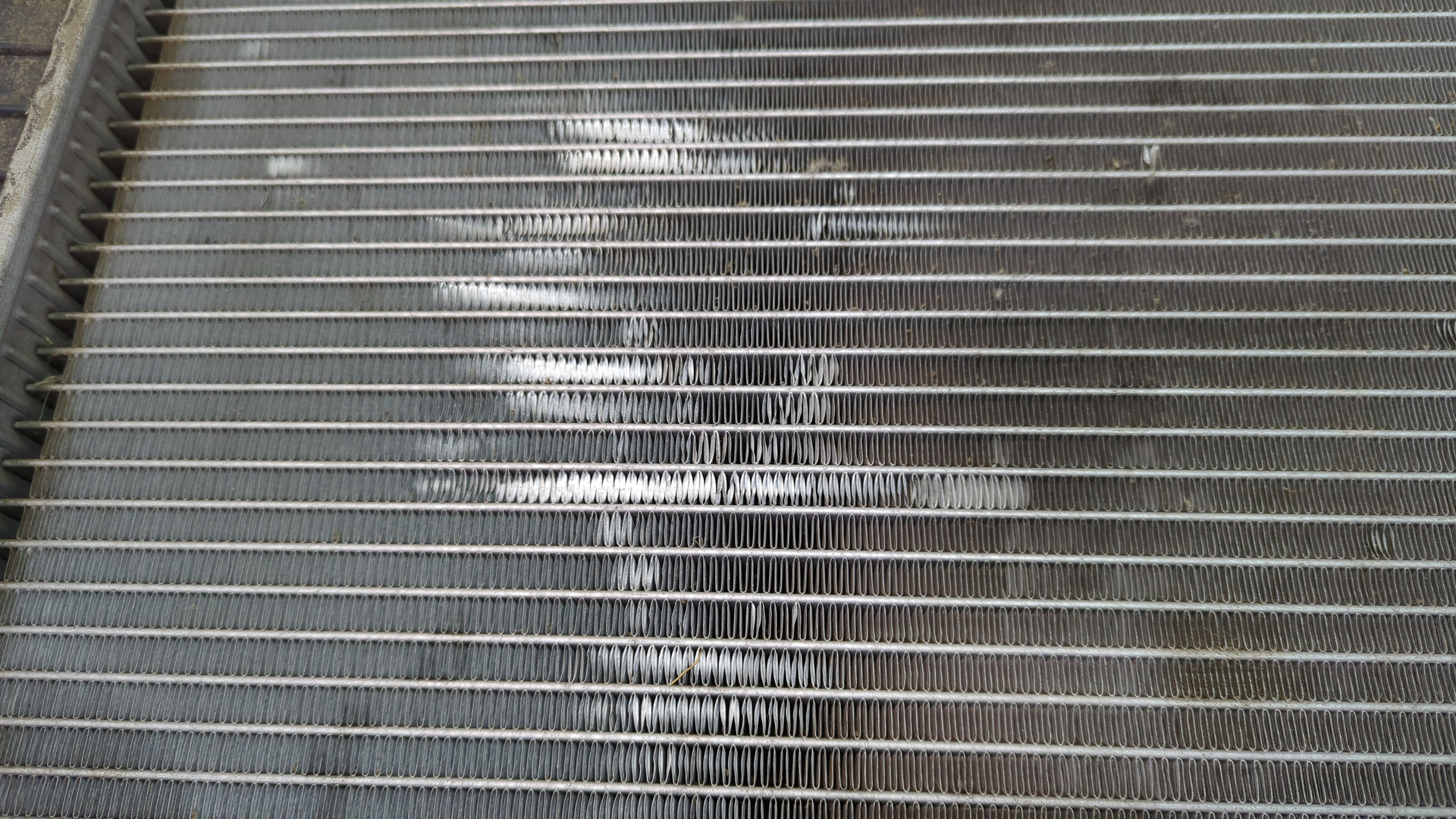 Радиатор охлаждения двигателя основной