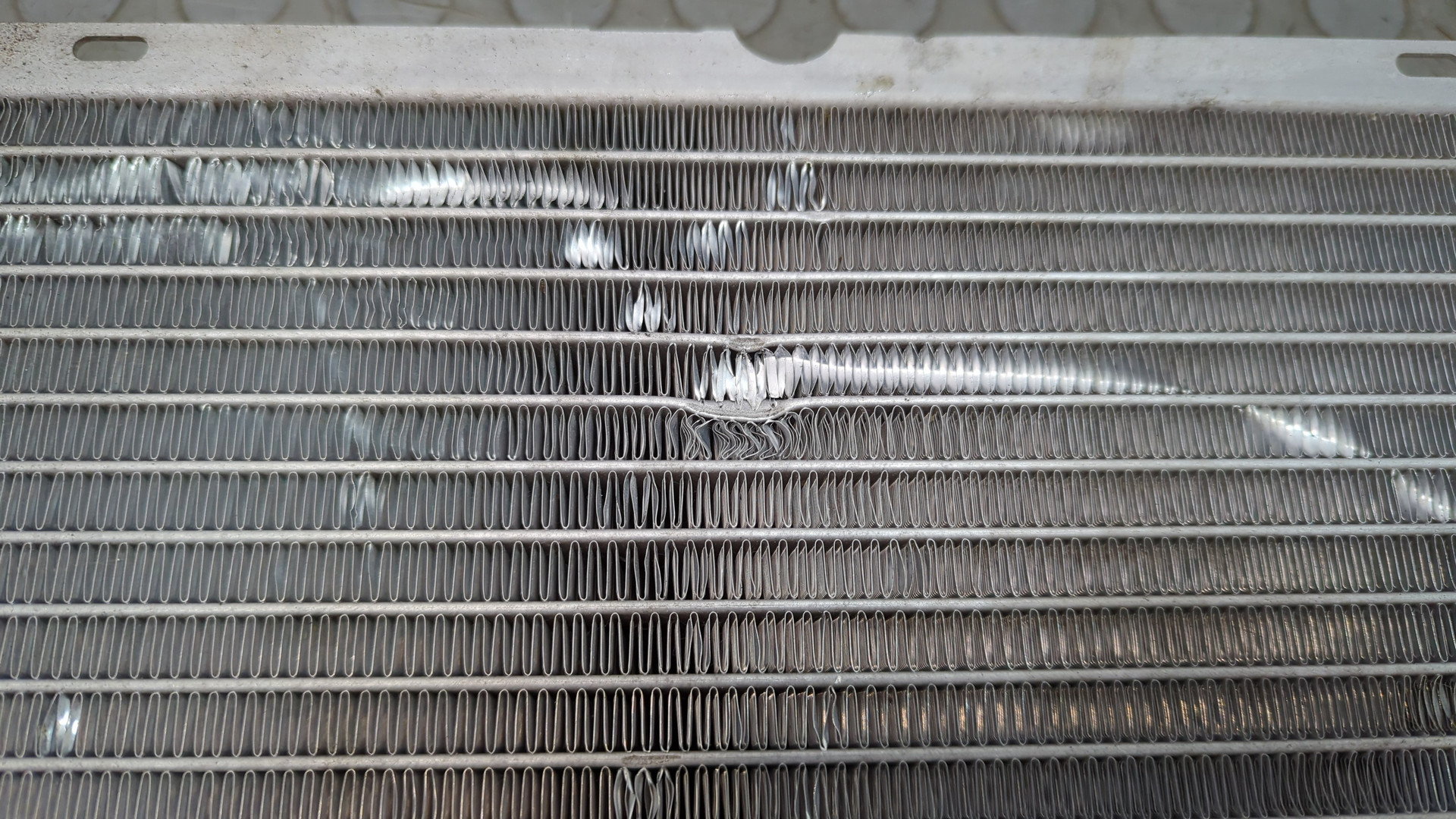 Радиатор охлаждения двигателя основной