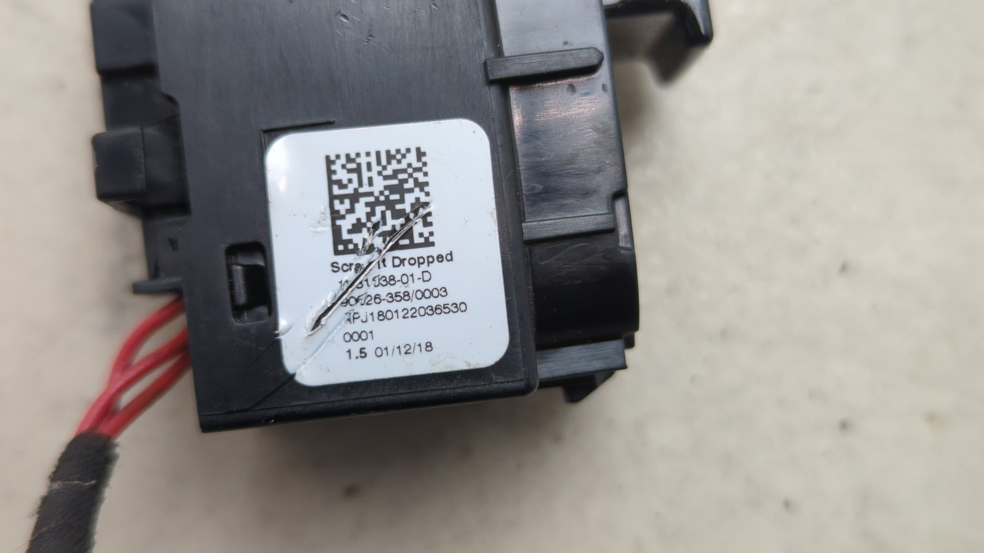 Кнопка стеклоподъемника