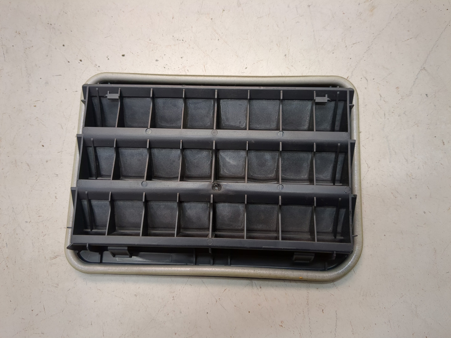 Воздухозаборник (внутри)