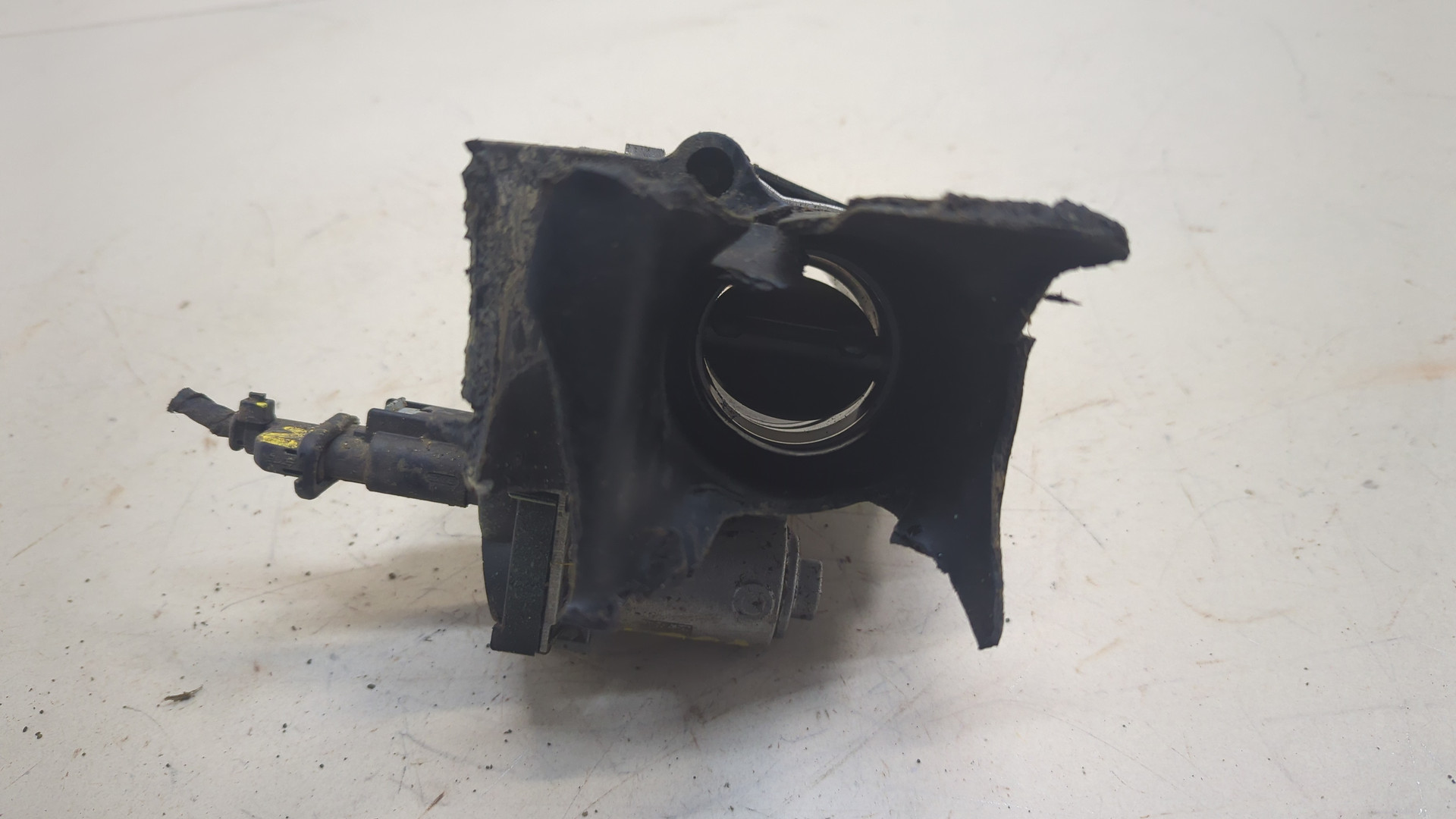 Заслонка дроссельная электрическая