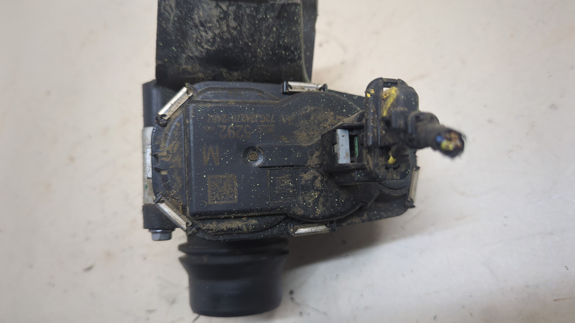 Заслонка дроссельная электрическая