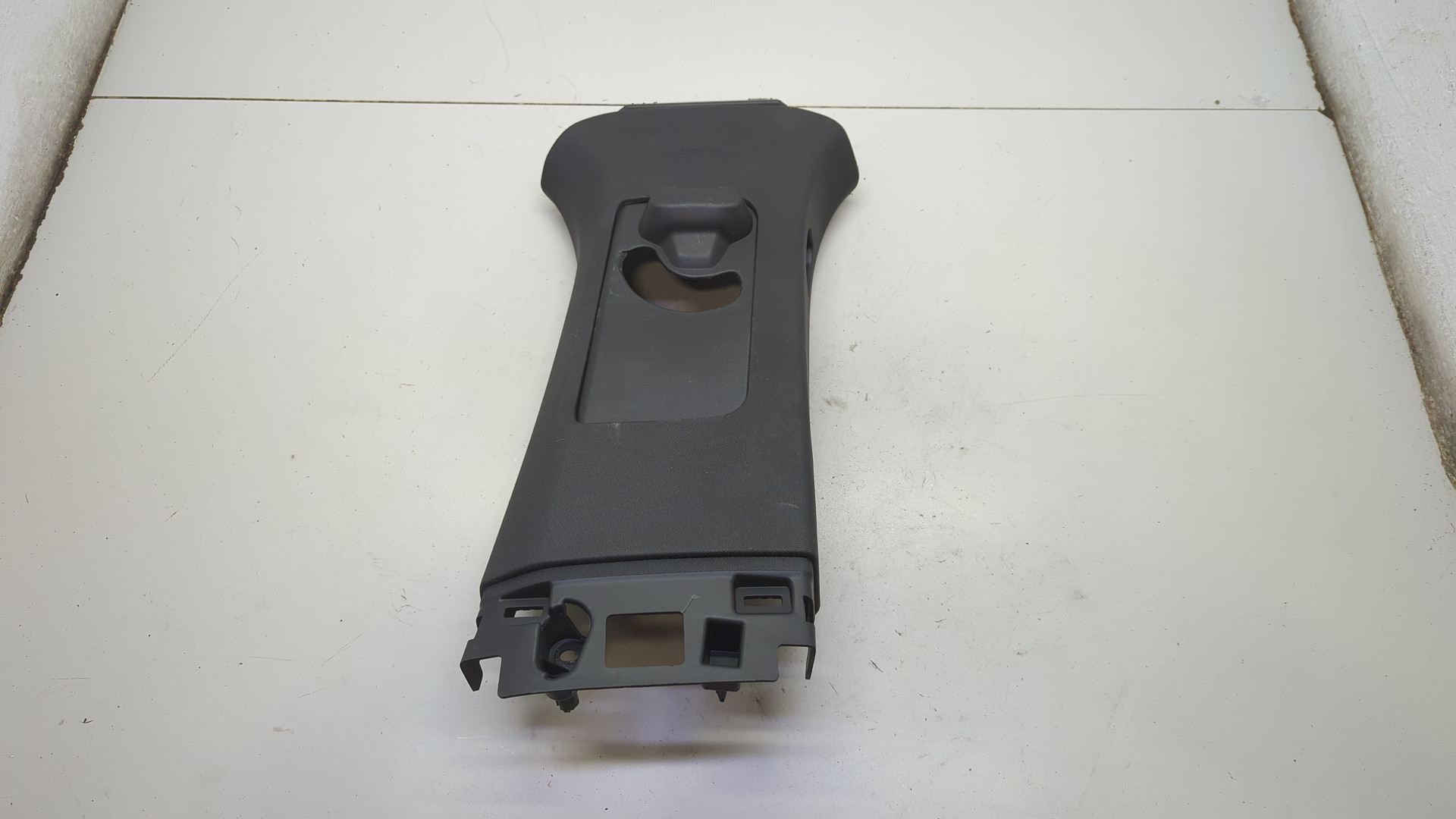 Обшивка стойки