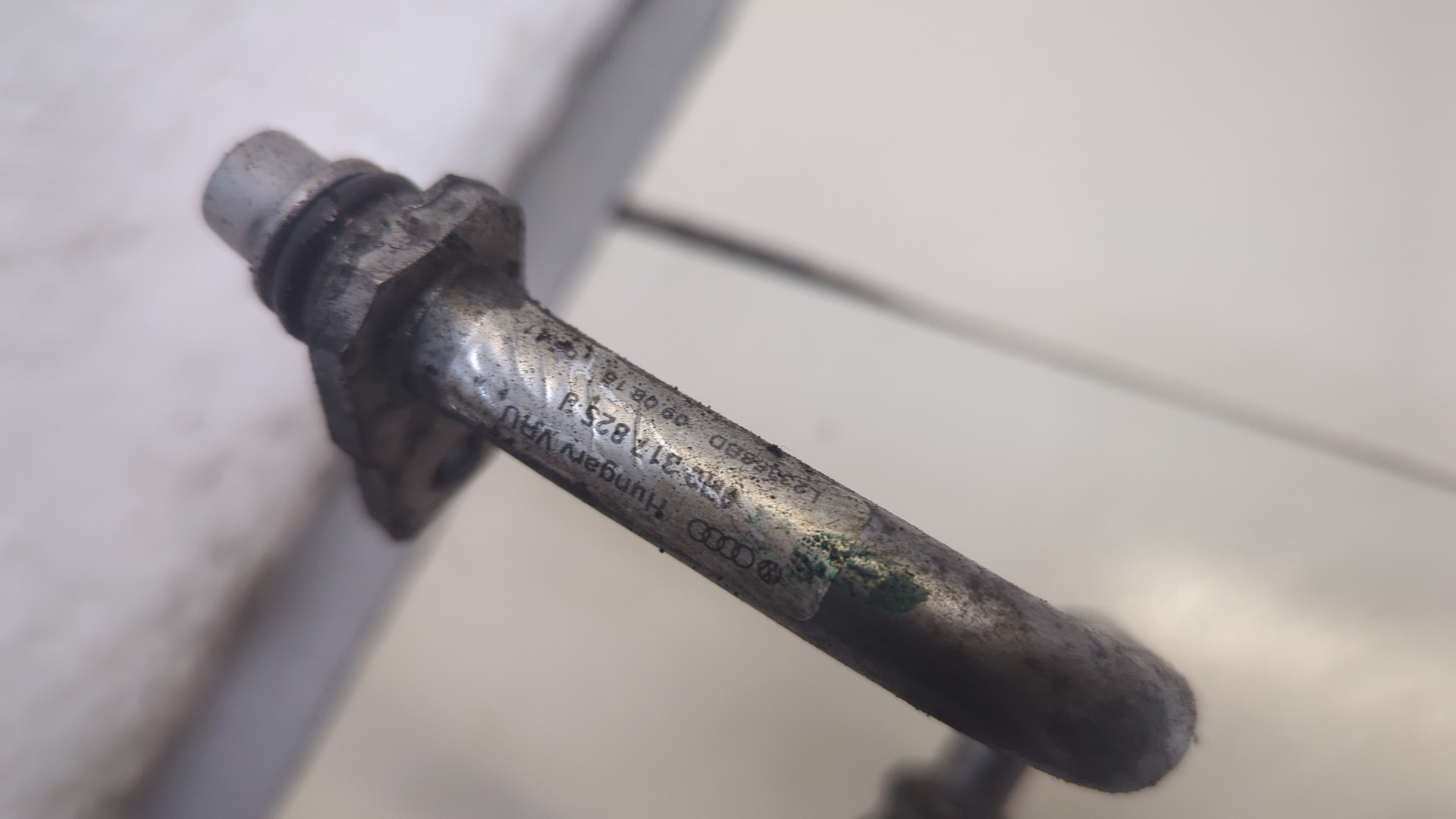 Трубка масляная