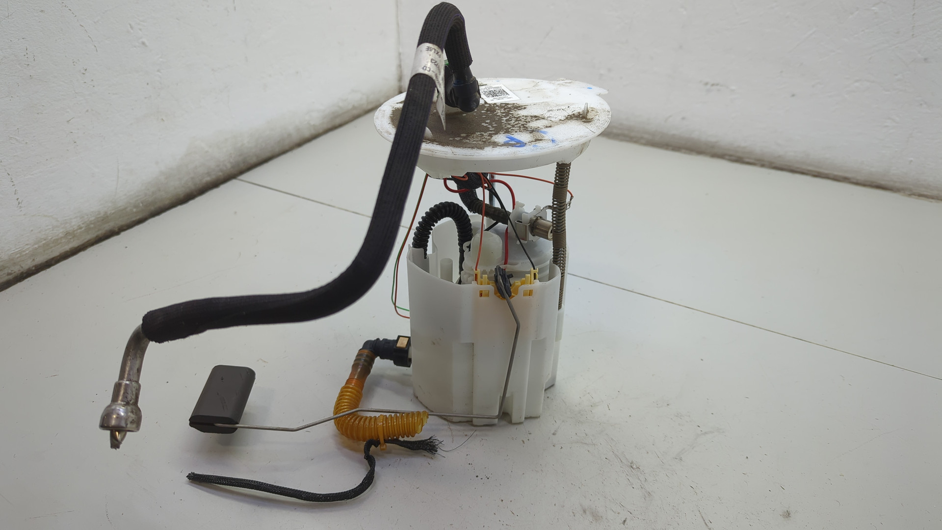 Насос топливный электрический