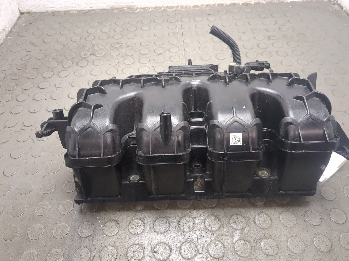 Коллектор впускной