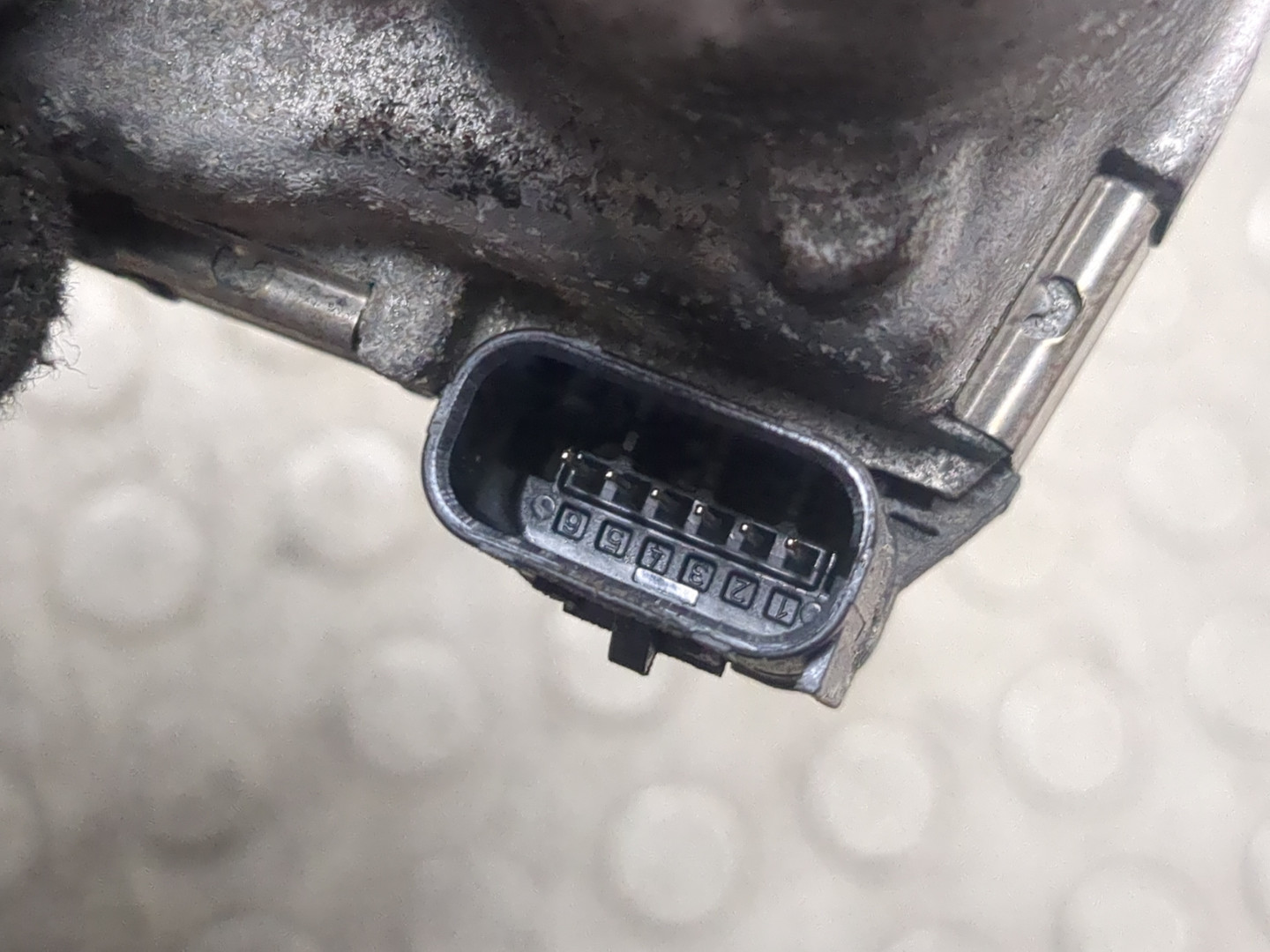 Заслонка дроссельная электрическая