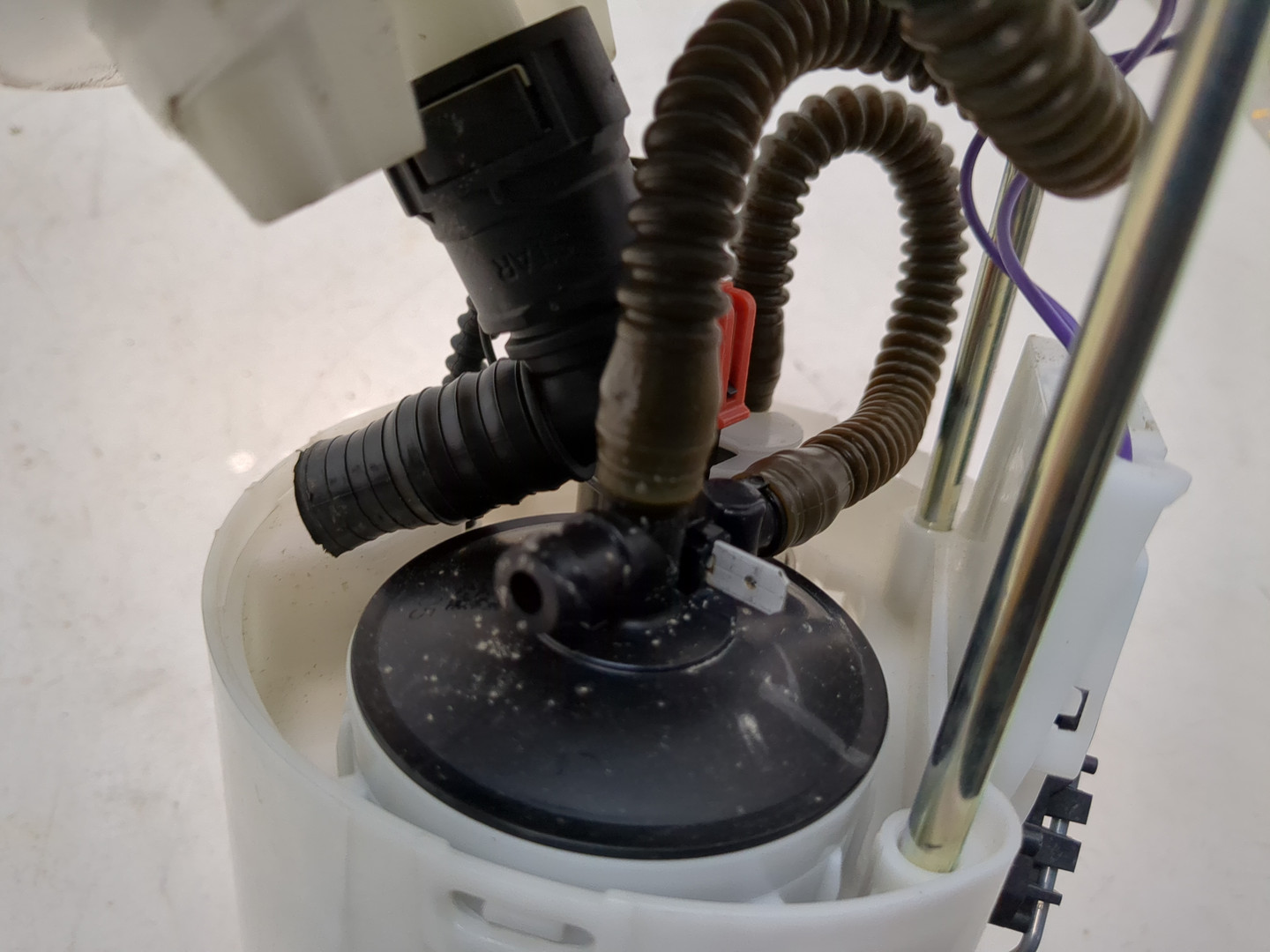 Насос топливный электрический