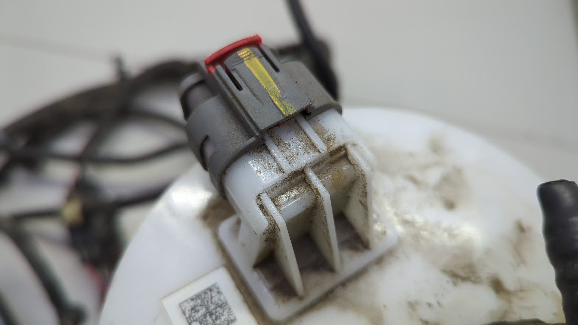 Насос топливный электрический