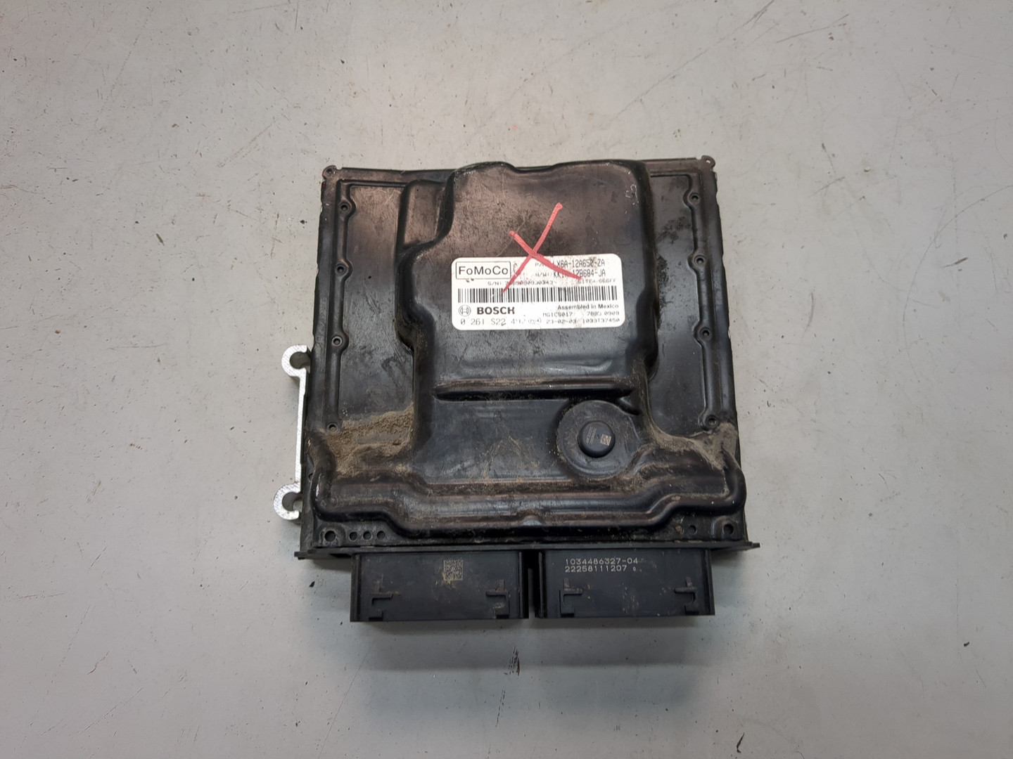 Блок управления двигателем