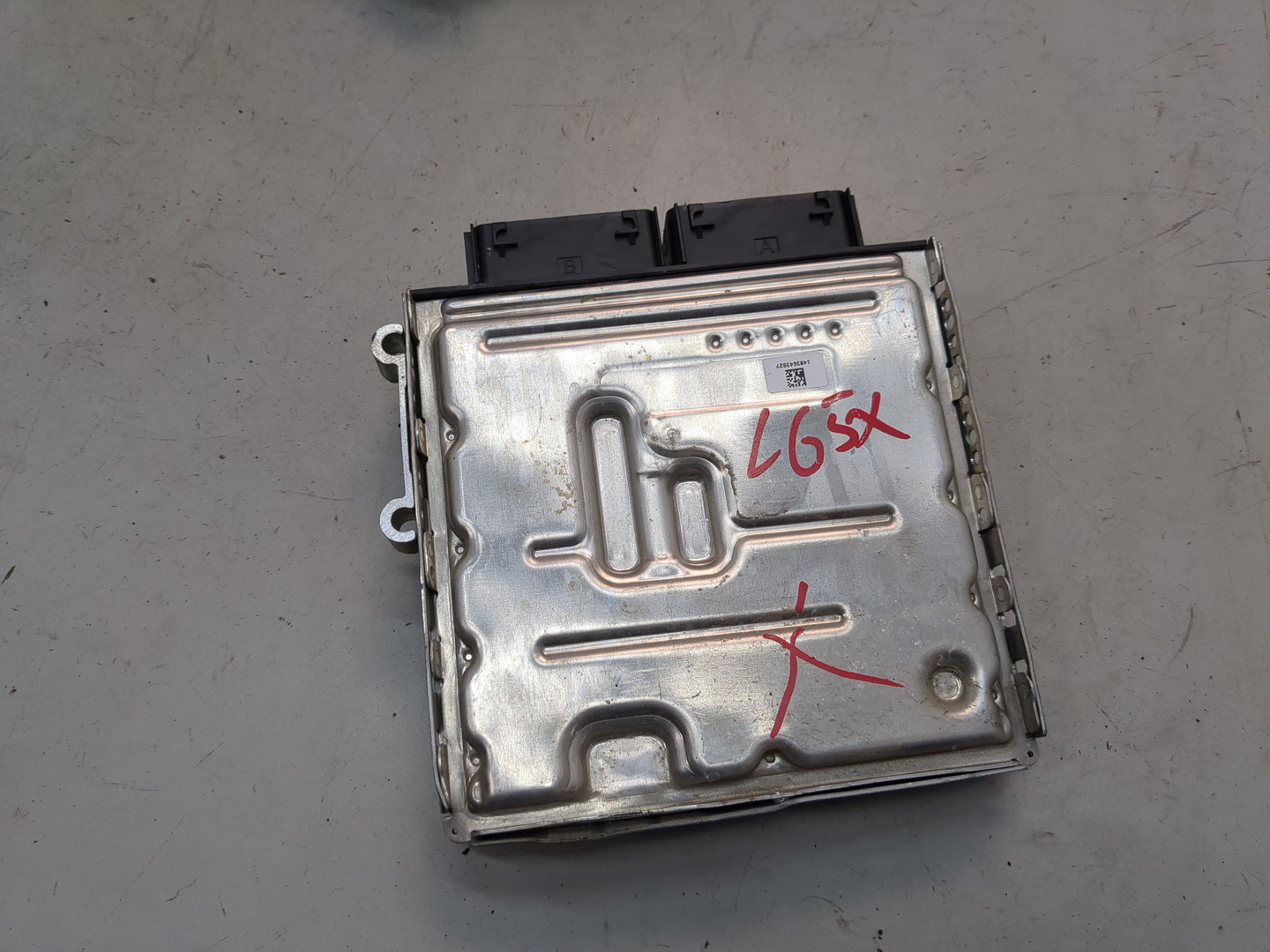 Блок управления двигателем