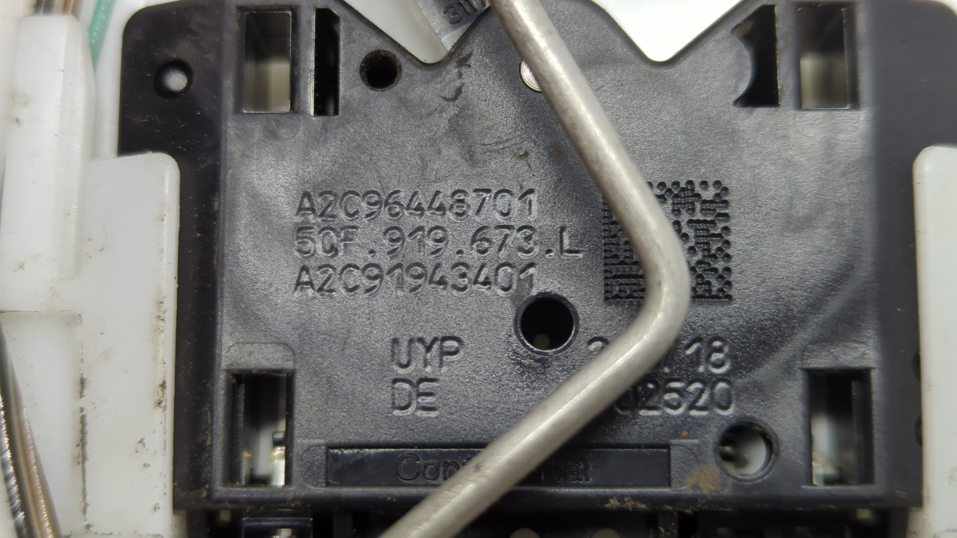 Насос топливный электрический