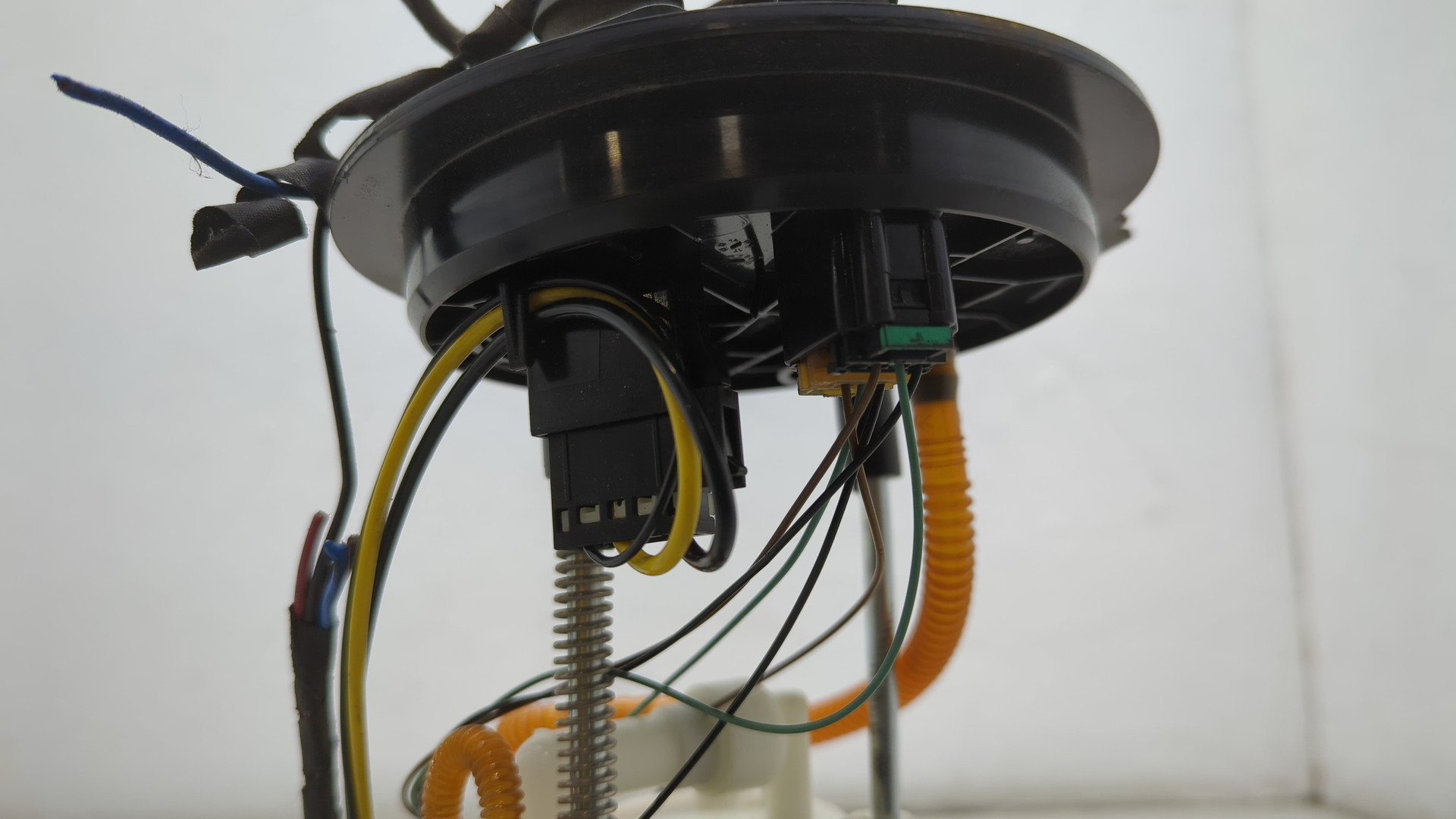 Насос топливный электрический