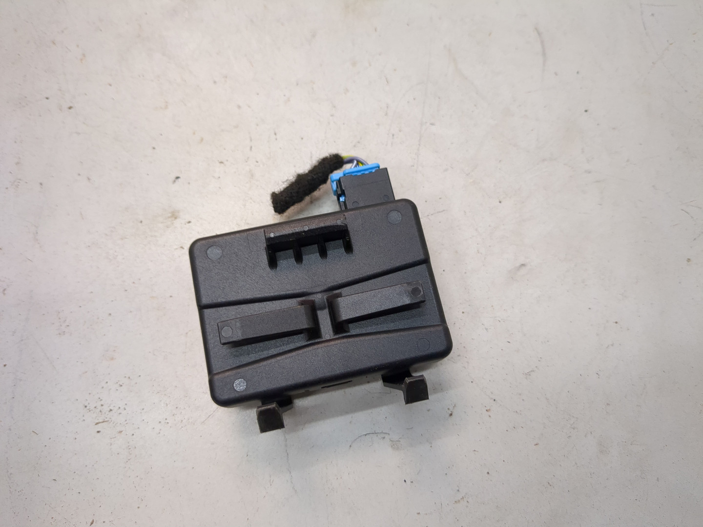 Блок управления центральным замком