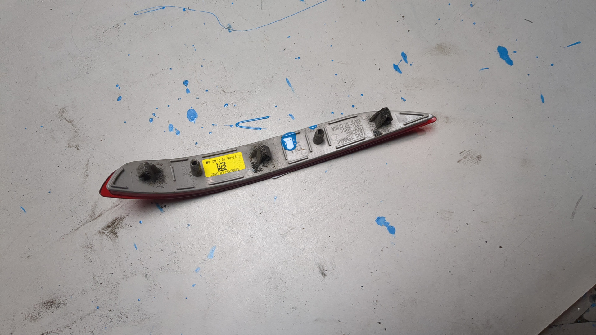 Отражатель в бампер задний левый