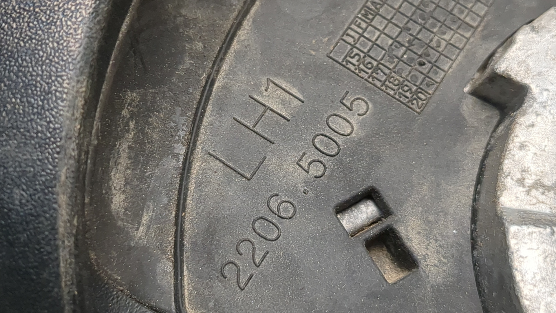 Кронштейн (сопут. товар)