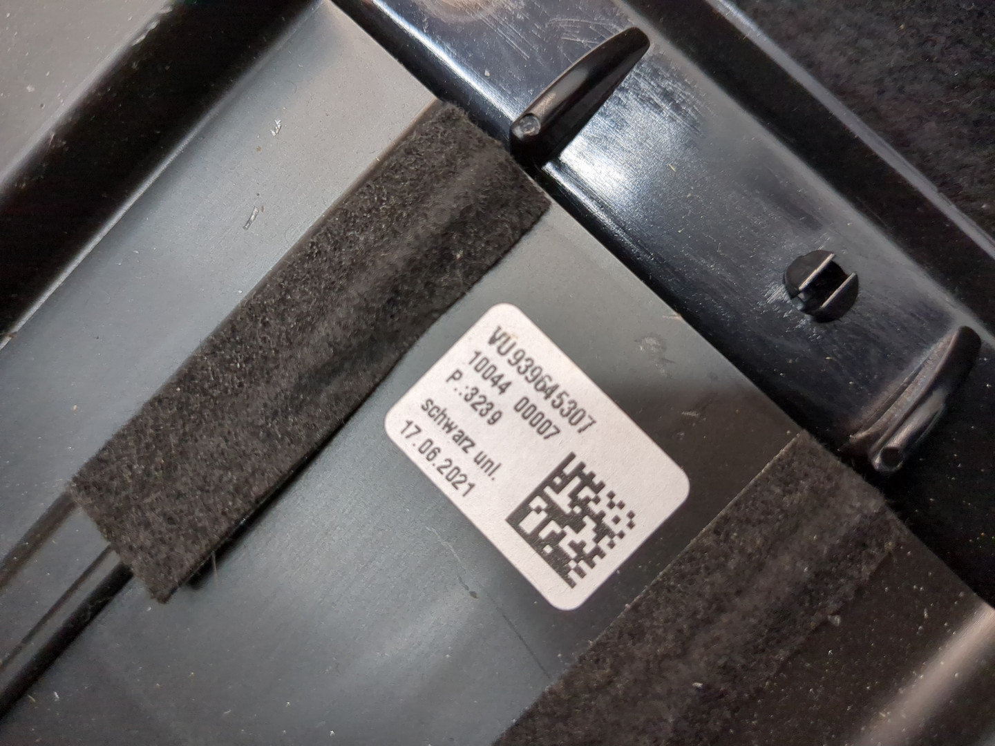 Кожух рулевой колонки