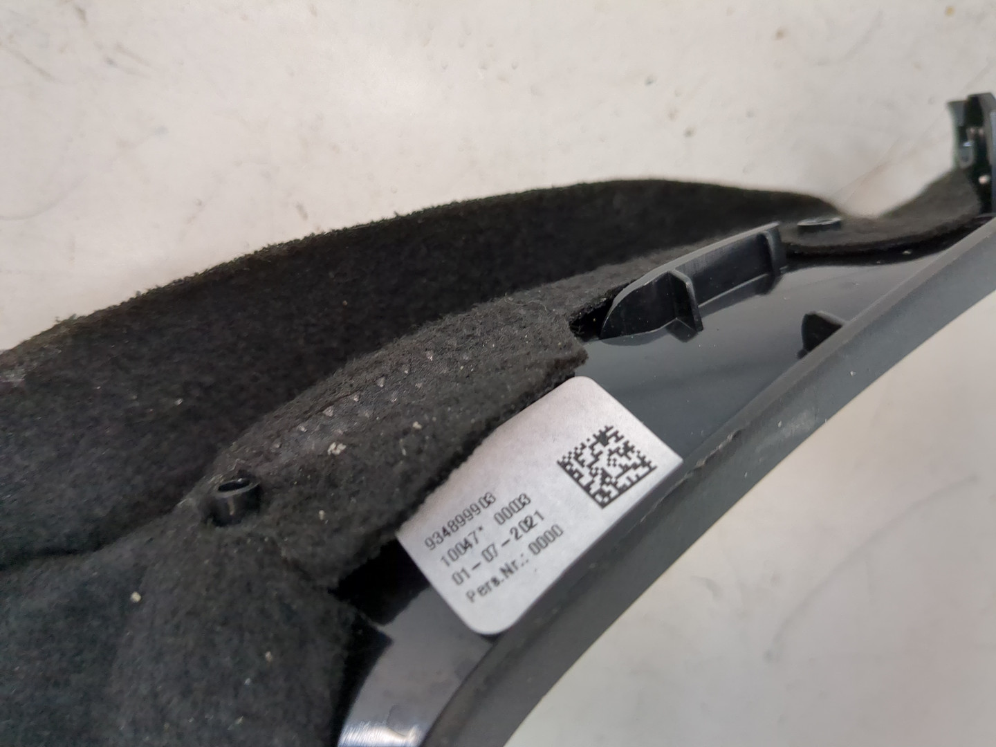 Кожух рулевой колонки