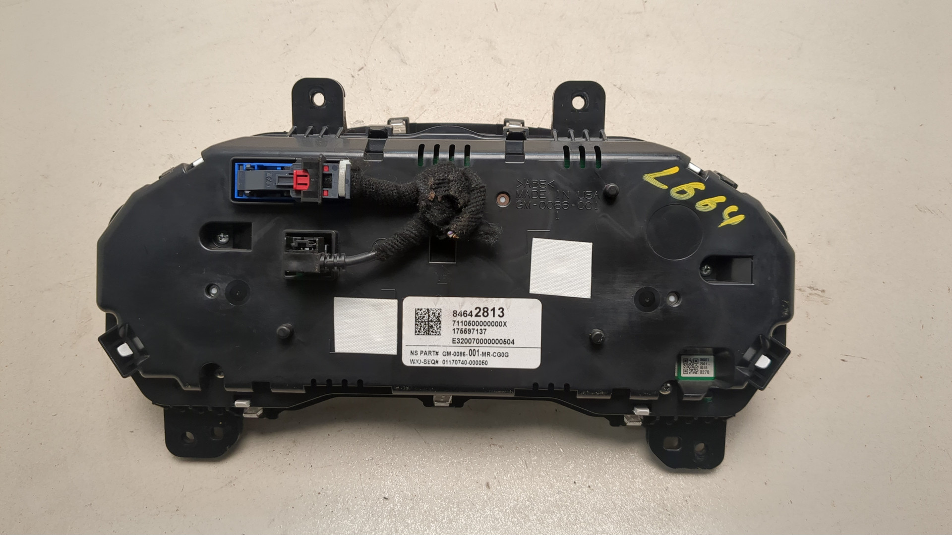 Панель приборов