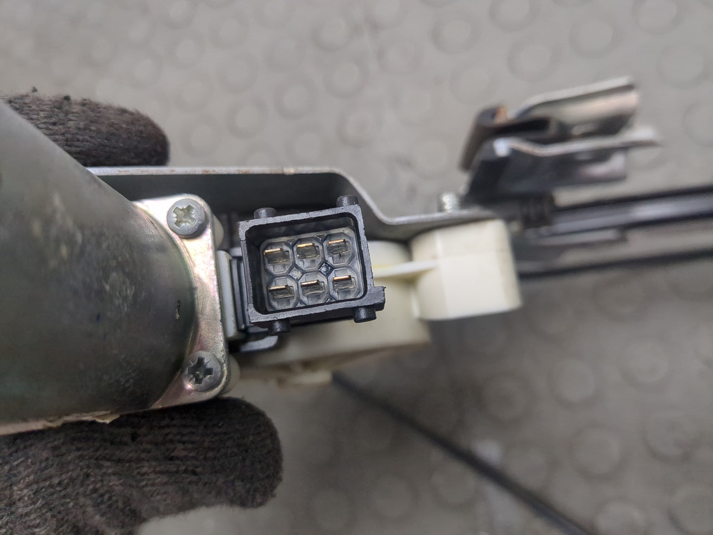 Стеклоподъемник электр. передний левый