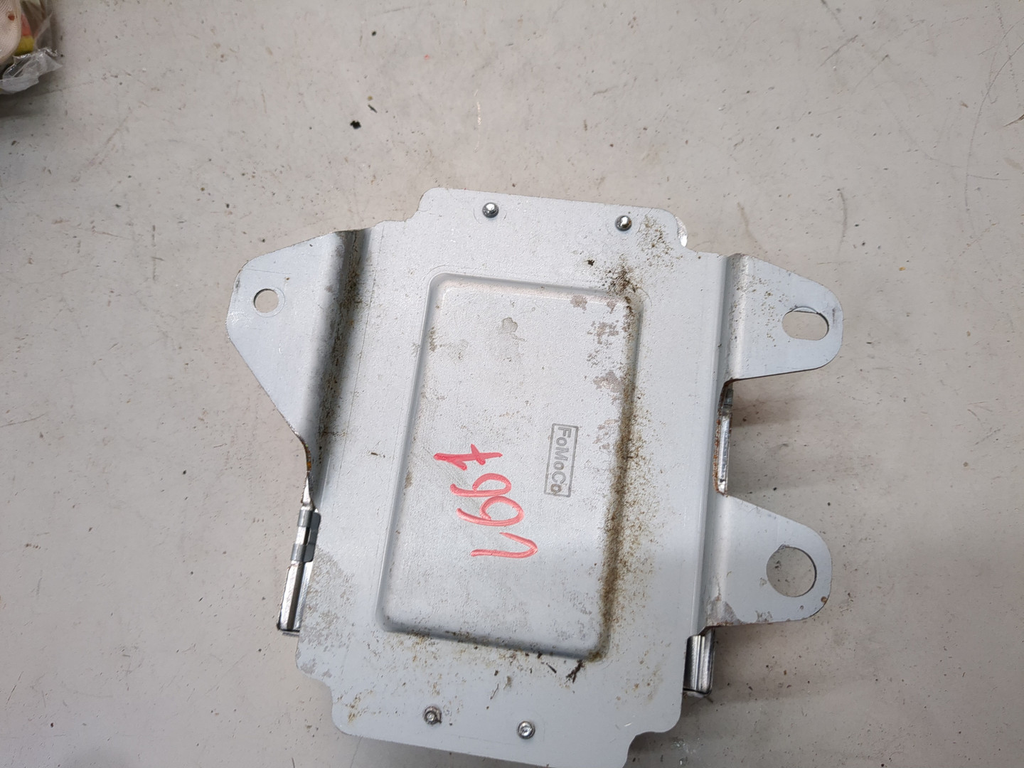 Преобразователь напряжения (адаптер)