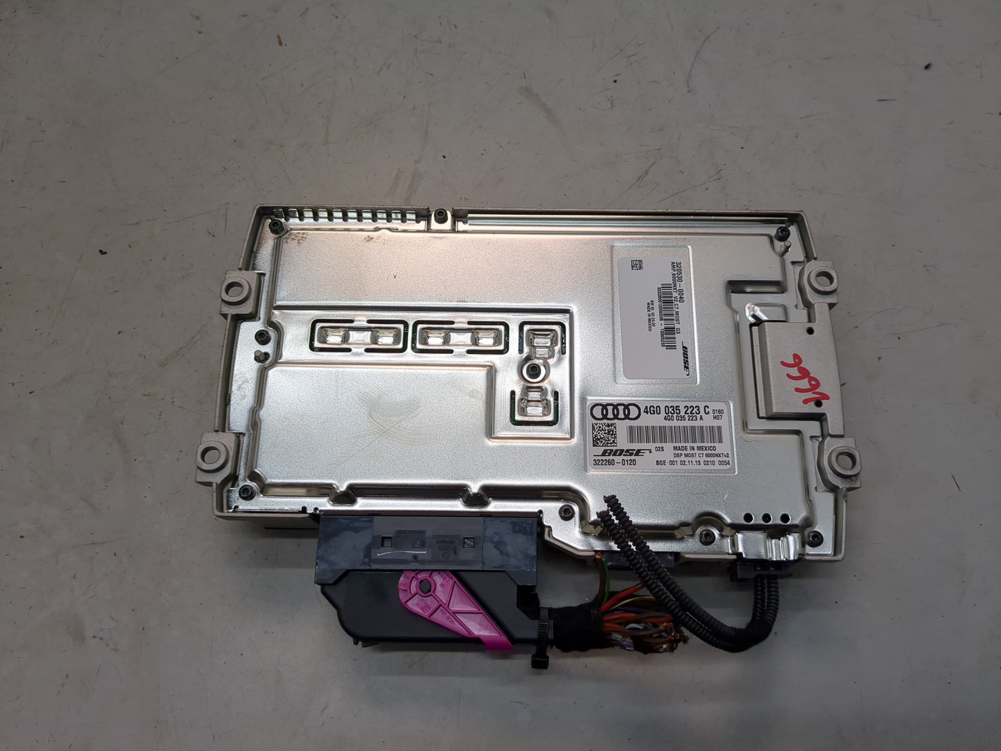 Усилитель акустической системы