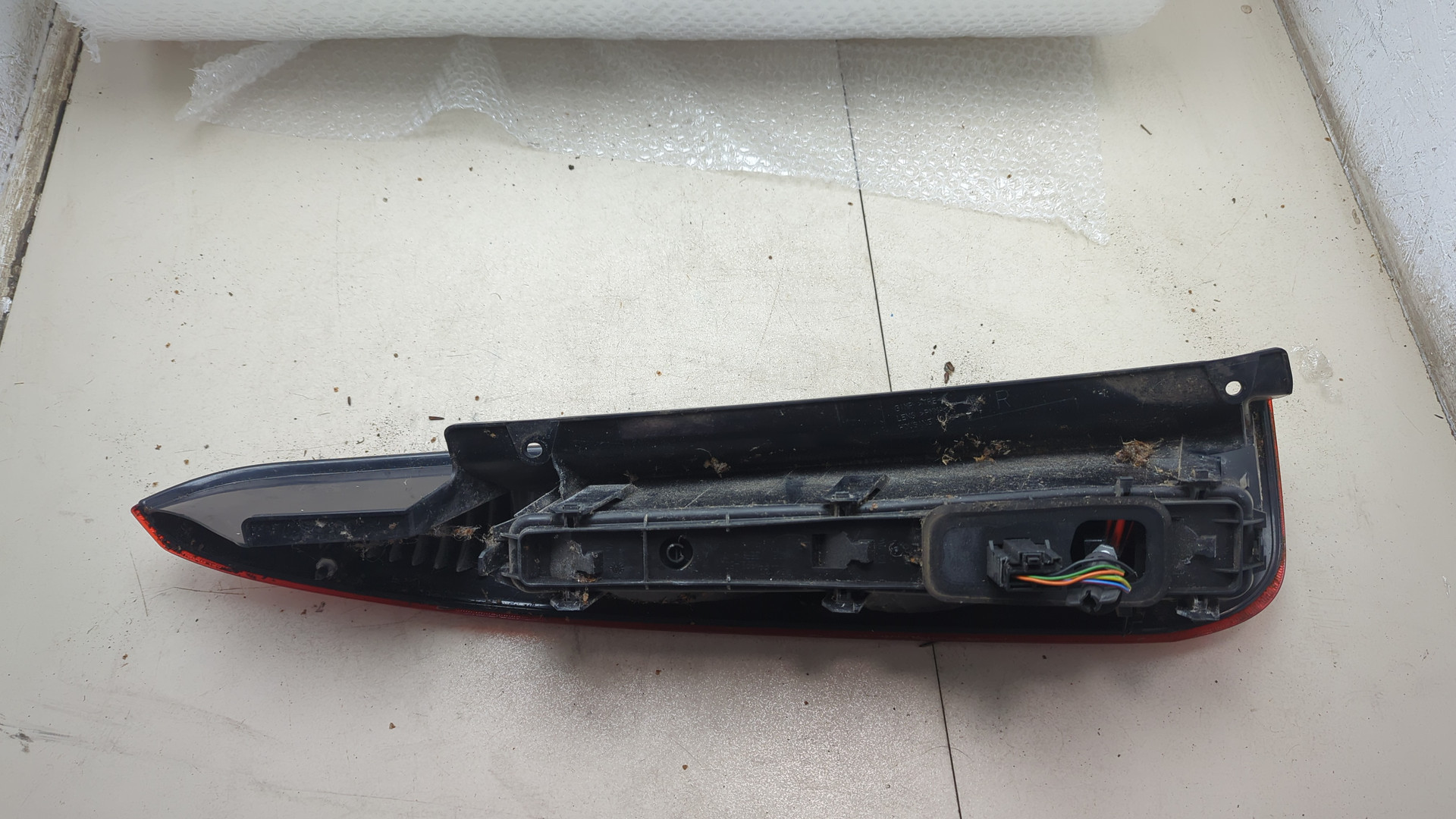 Фонарь задний правый