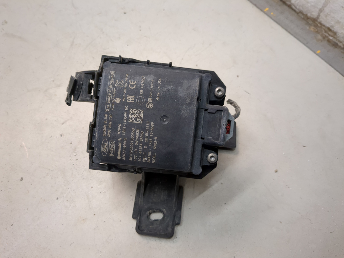 Радар BSD (Слепых зон)