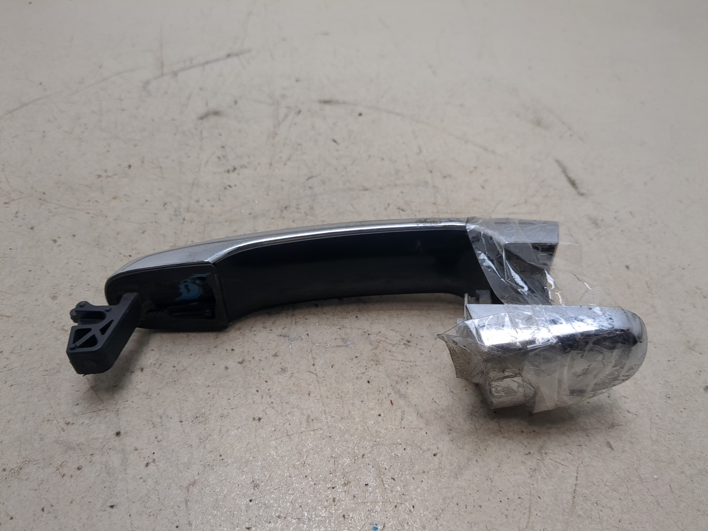 Ручка двери наружная