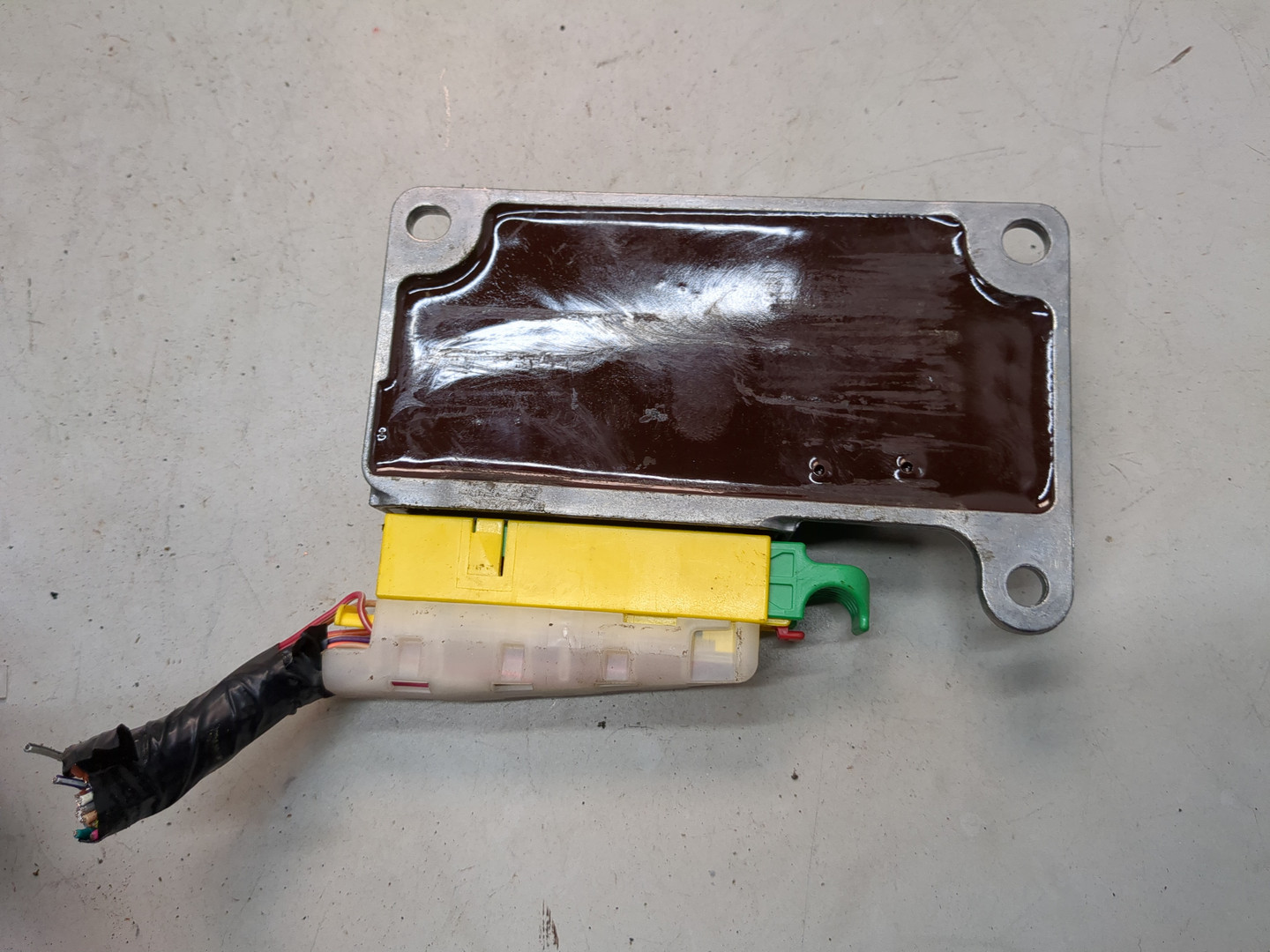 Блок управления подушек безопасности (AIR BAG)