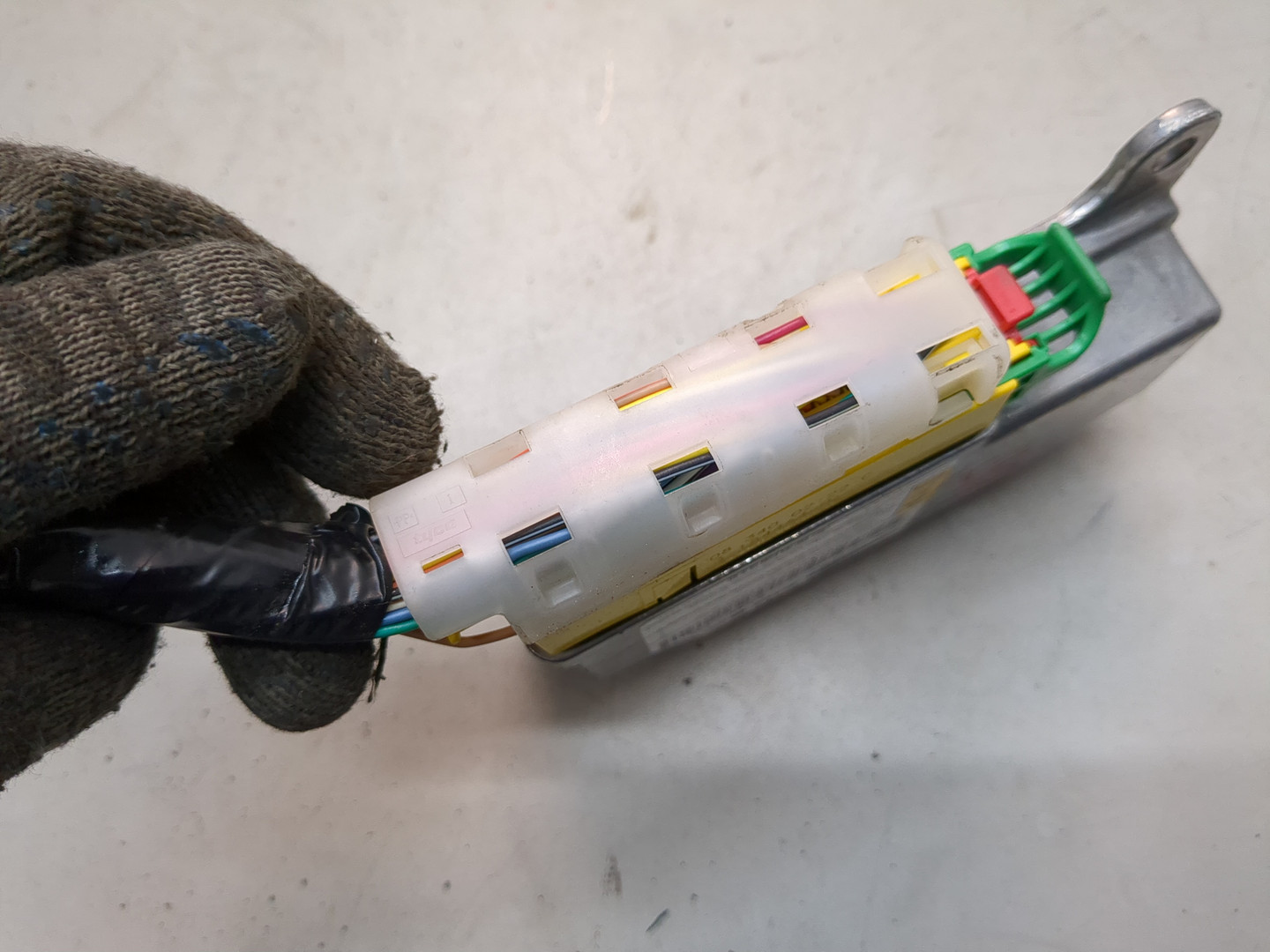 Блок управления подушек безопасности (AIR BAG)