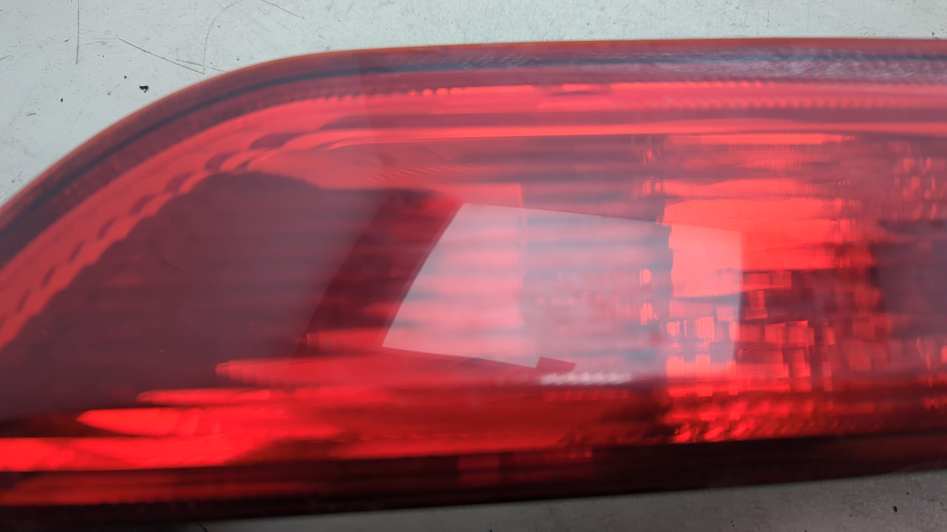 Фонарь задний левый