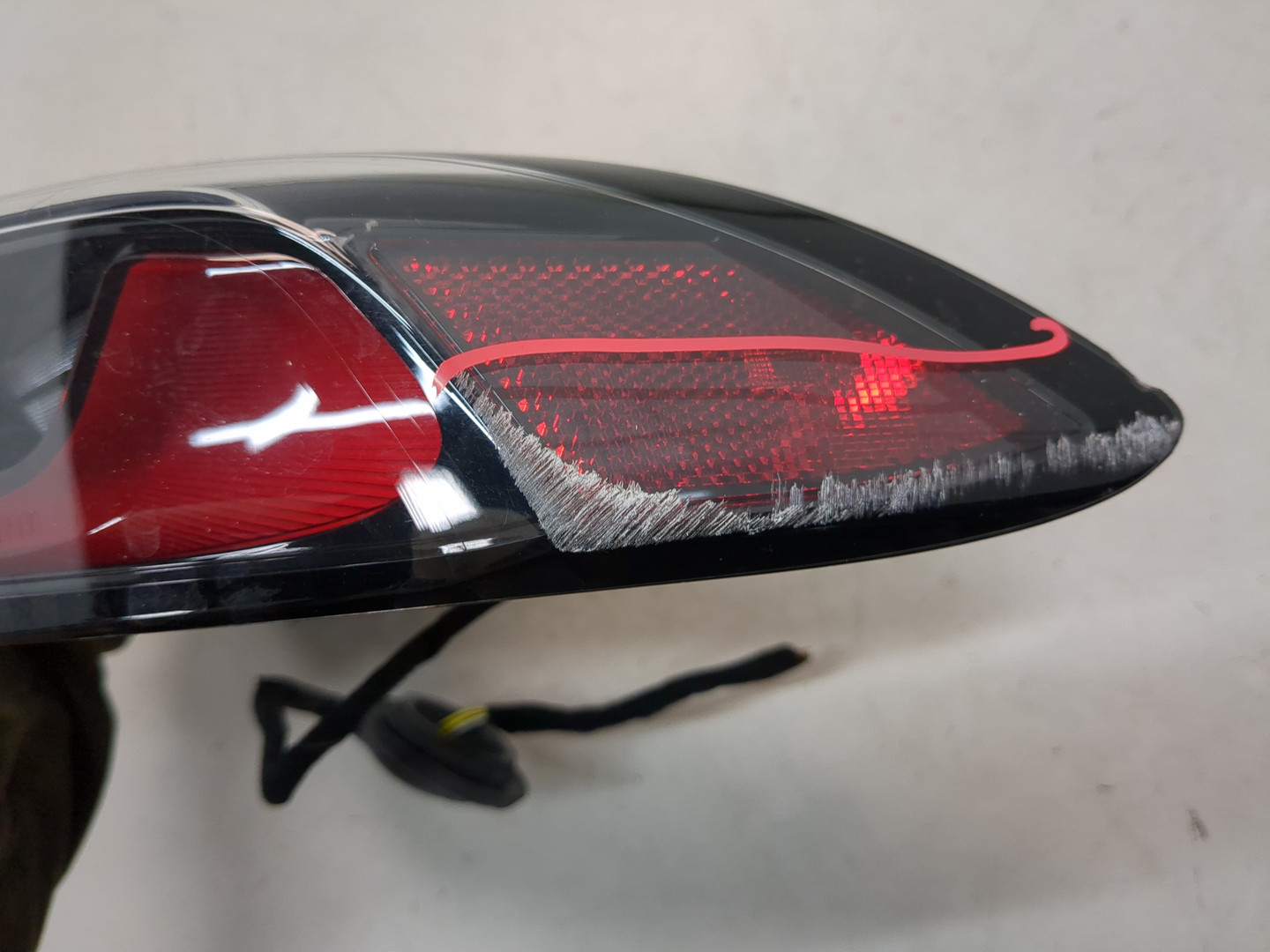 Фонарь задний правый