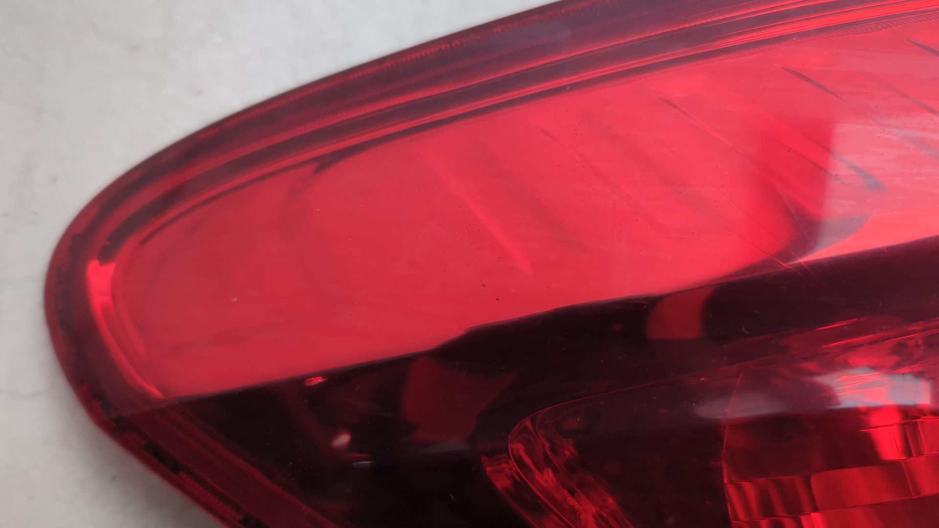 Фонарь задний левый