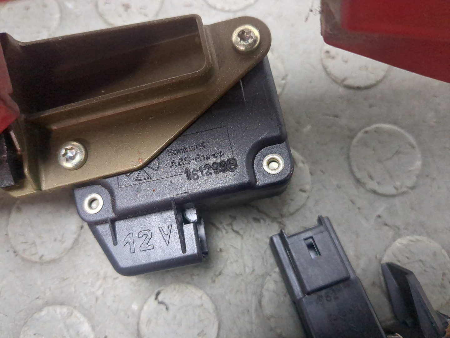 Фонарь подсветки номера