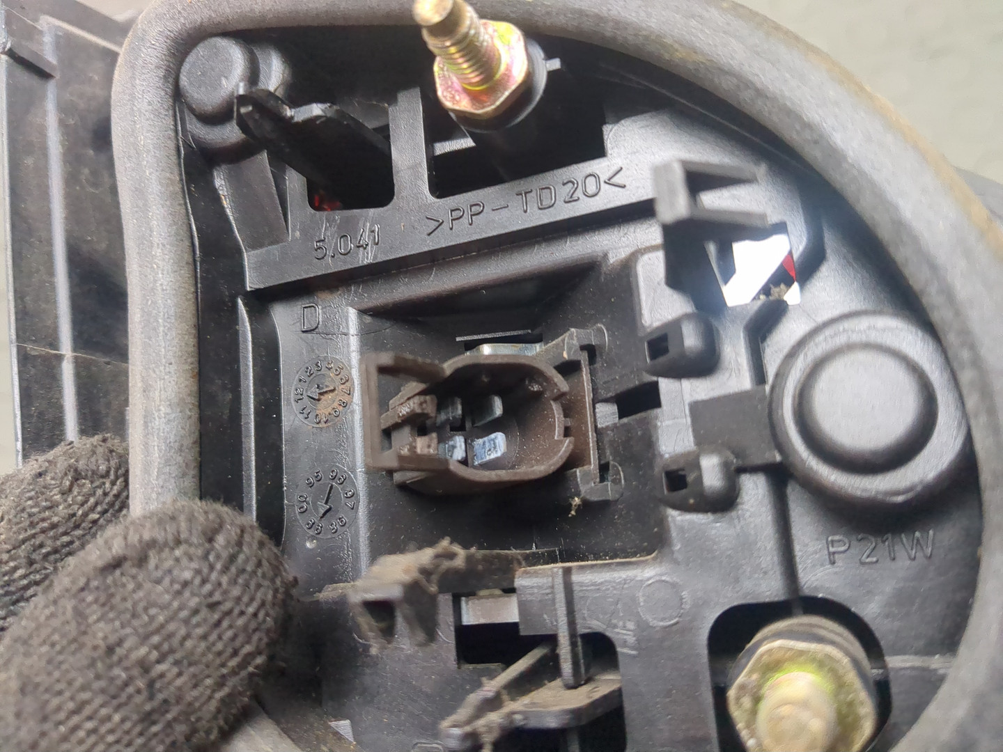 Фонарь задний внутренний правый