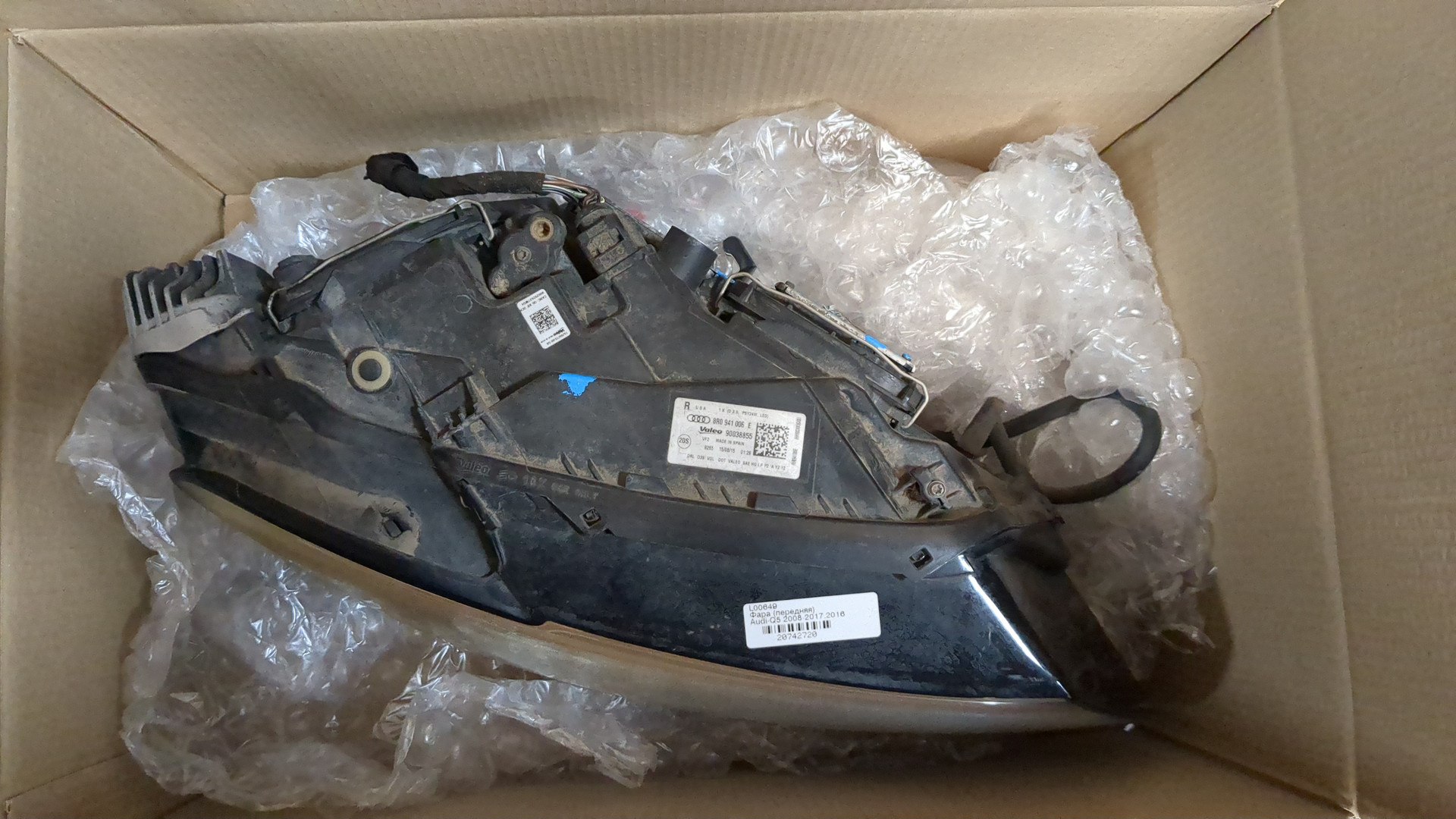 Фара правая