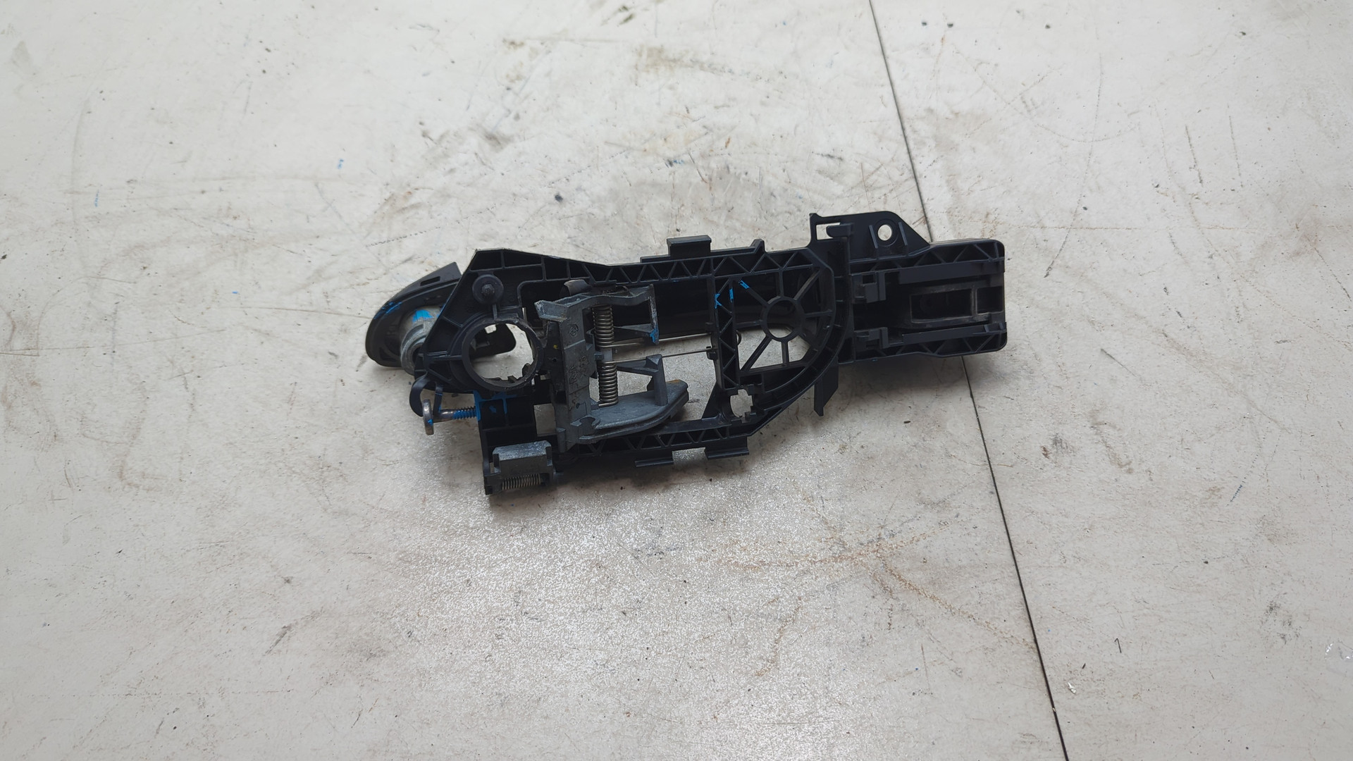 Ручка двери наружная